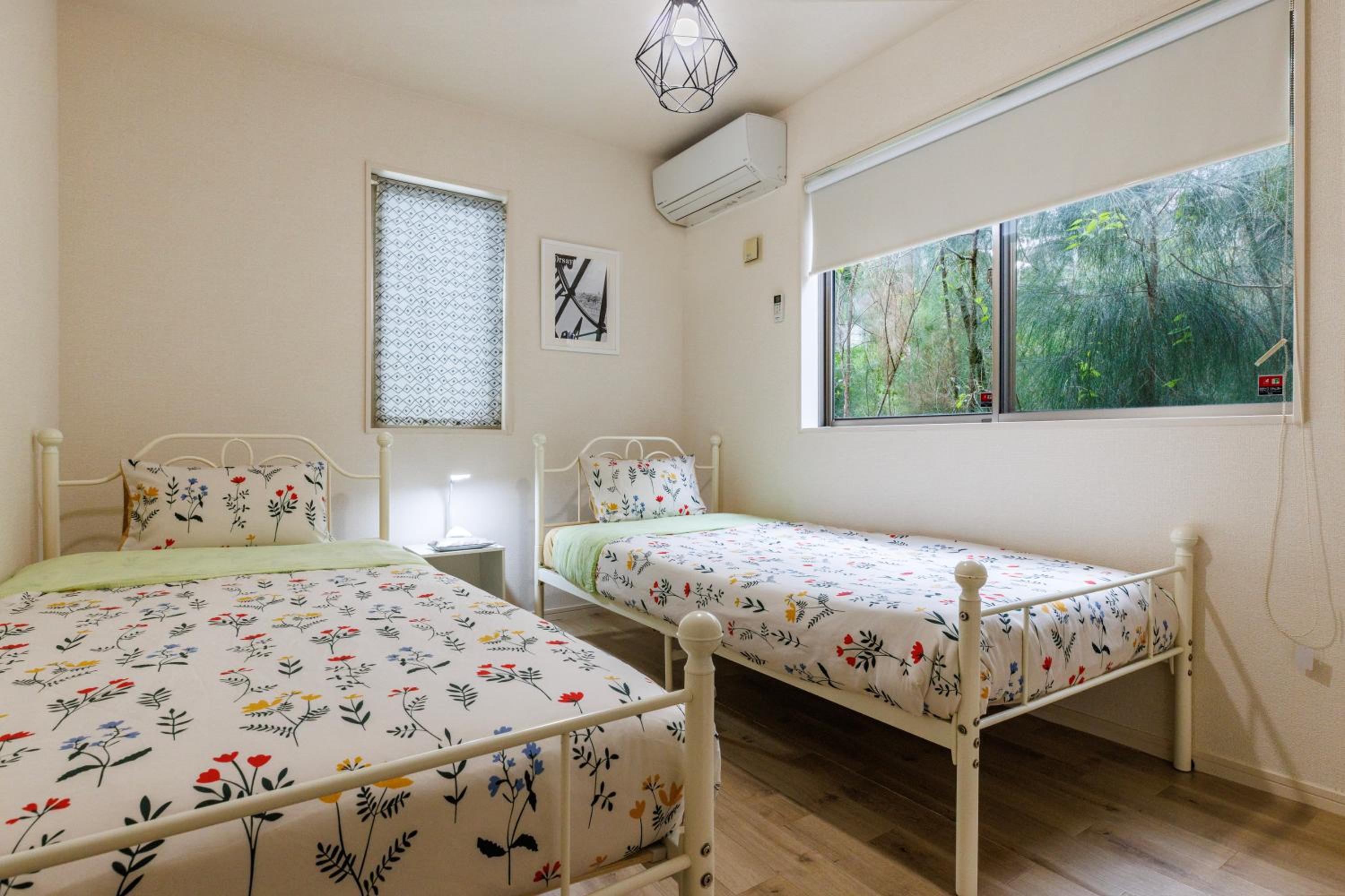 Four-Bedroom House photo 1