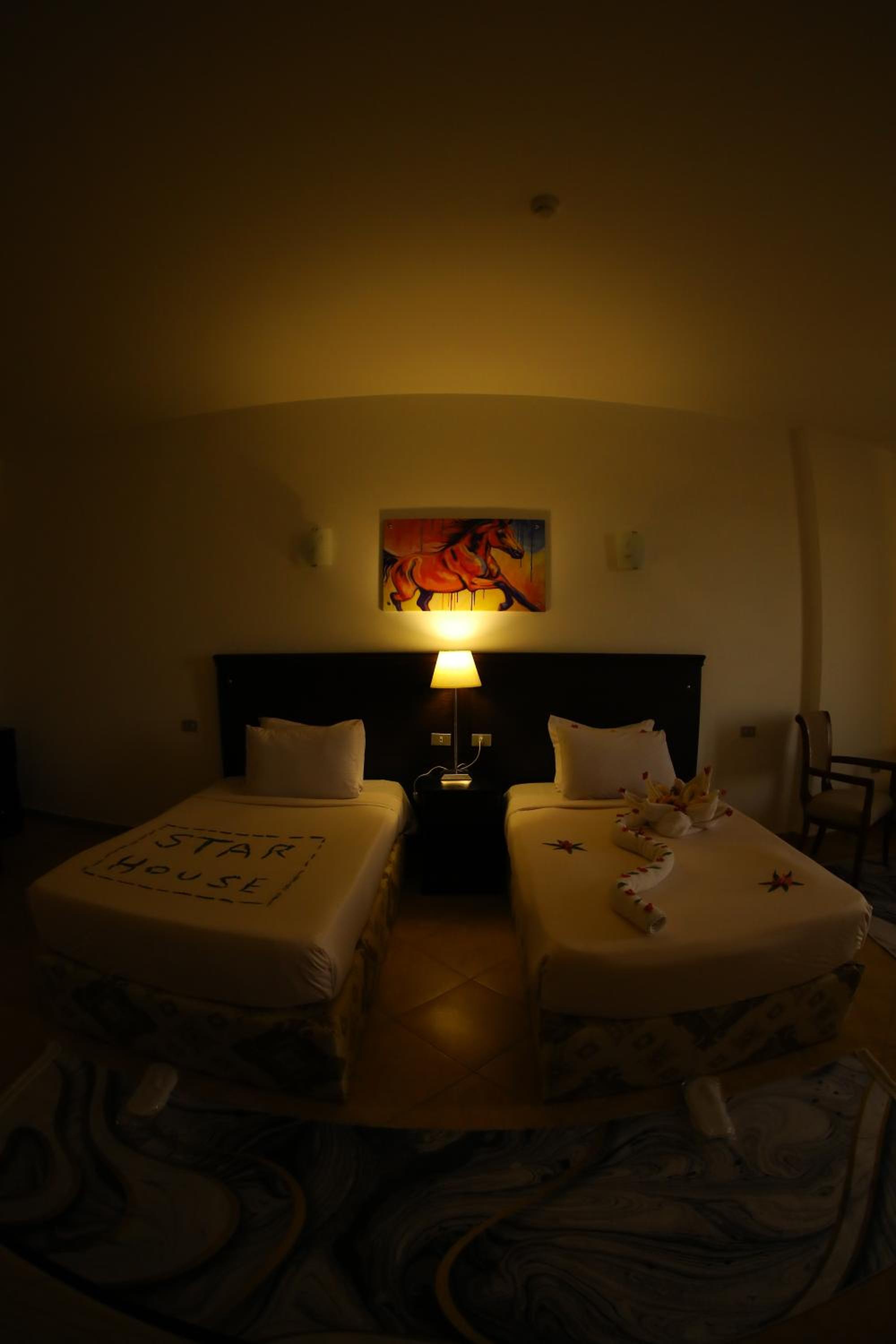 Deluxe Double Room With Balcony And Sea View photo 2