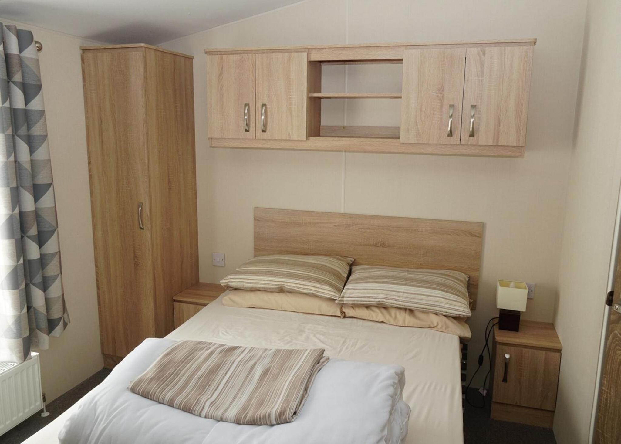 Mobile Home 2 photo 2