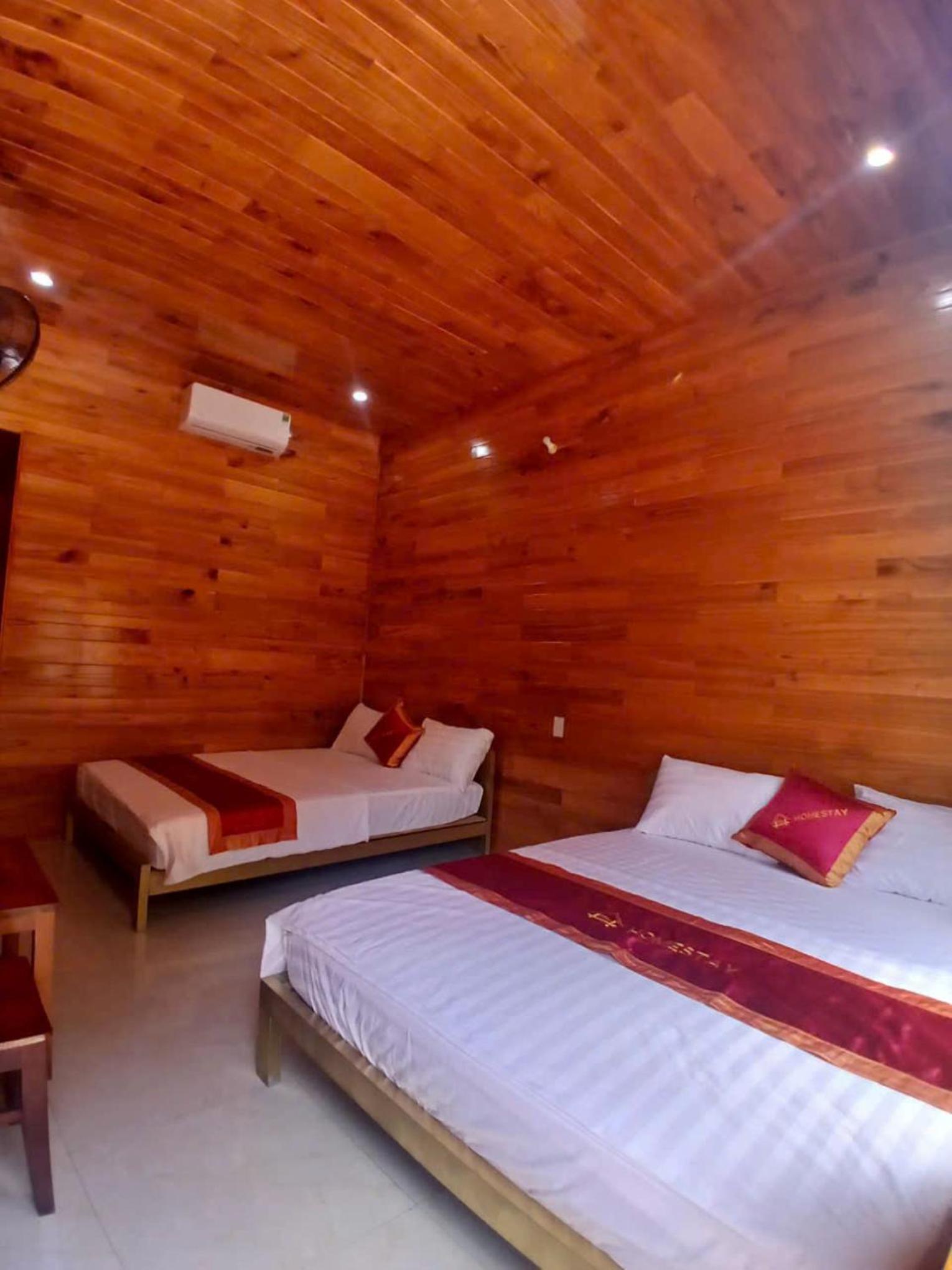 Quadruple Room - Photo 7