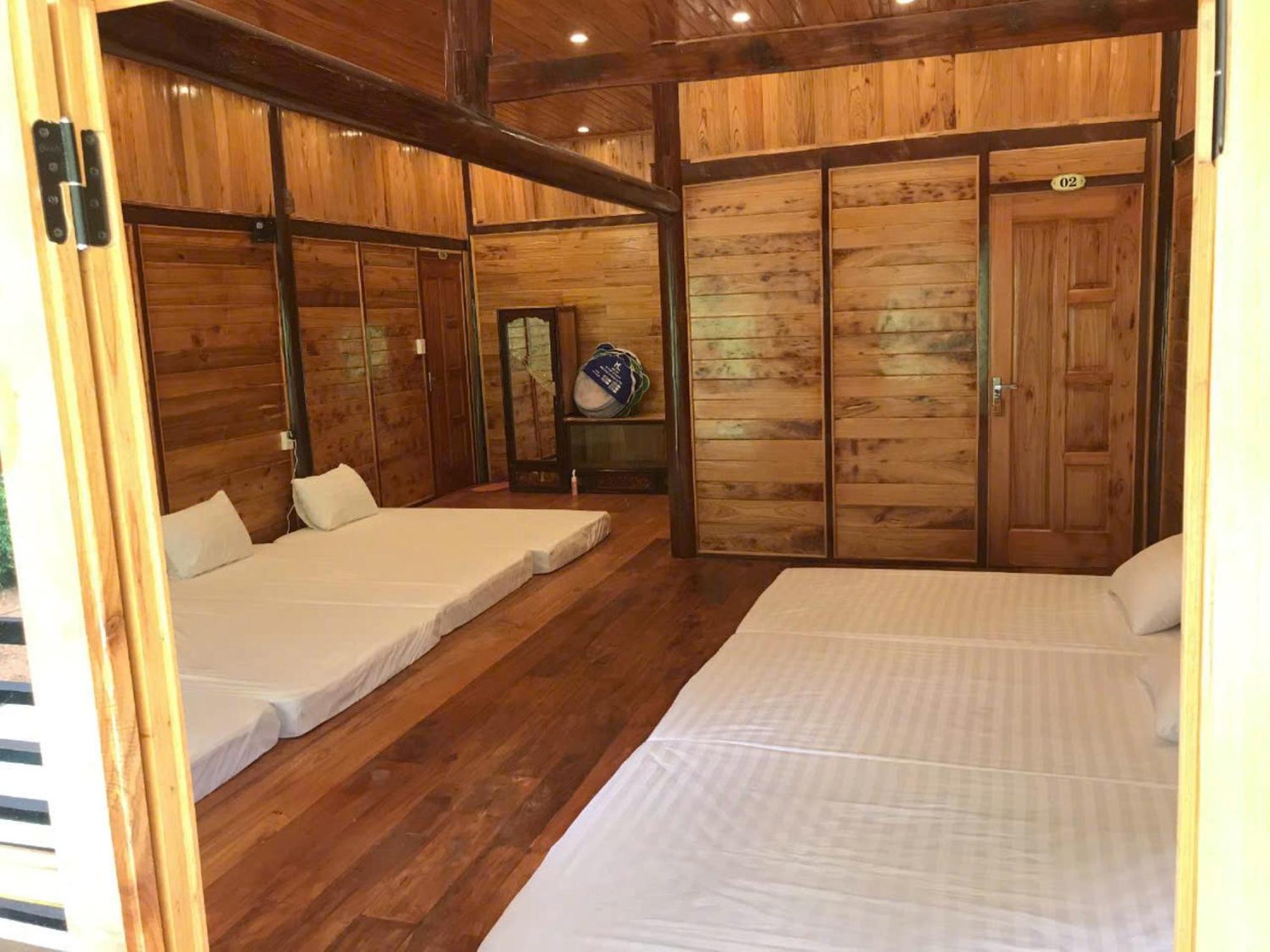 Bunk Bed in Mixed Dormitory Room photo 3