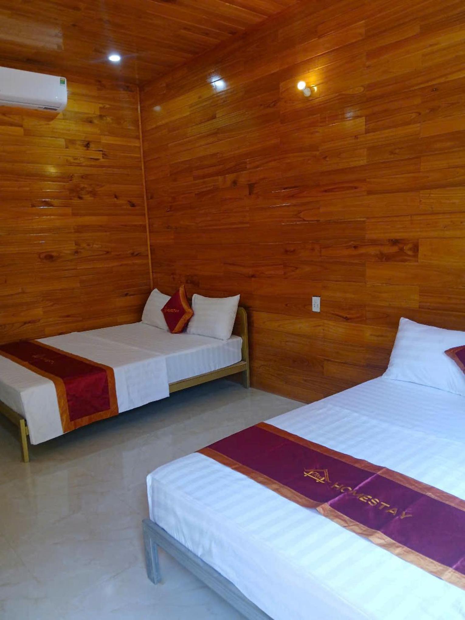 Quadruple Room - Photo 2