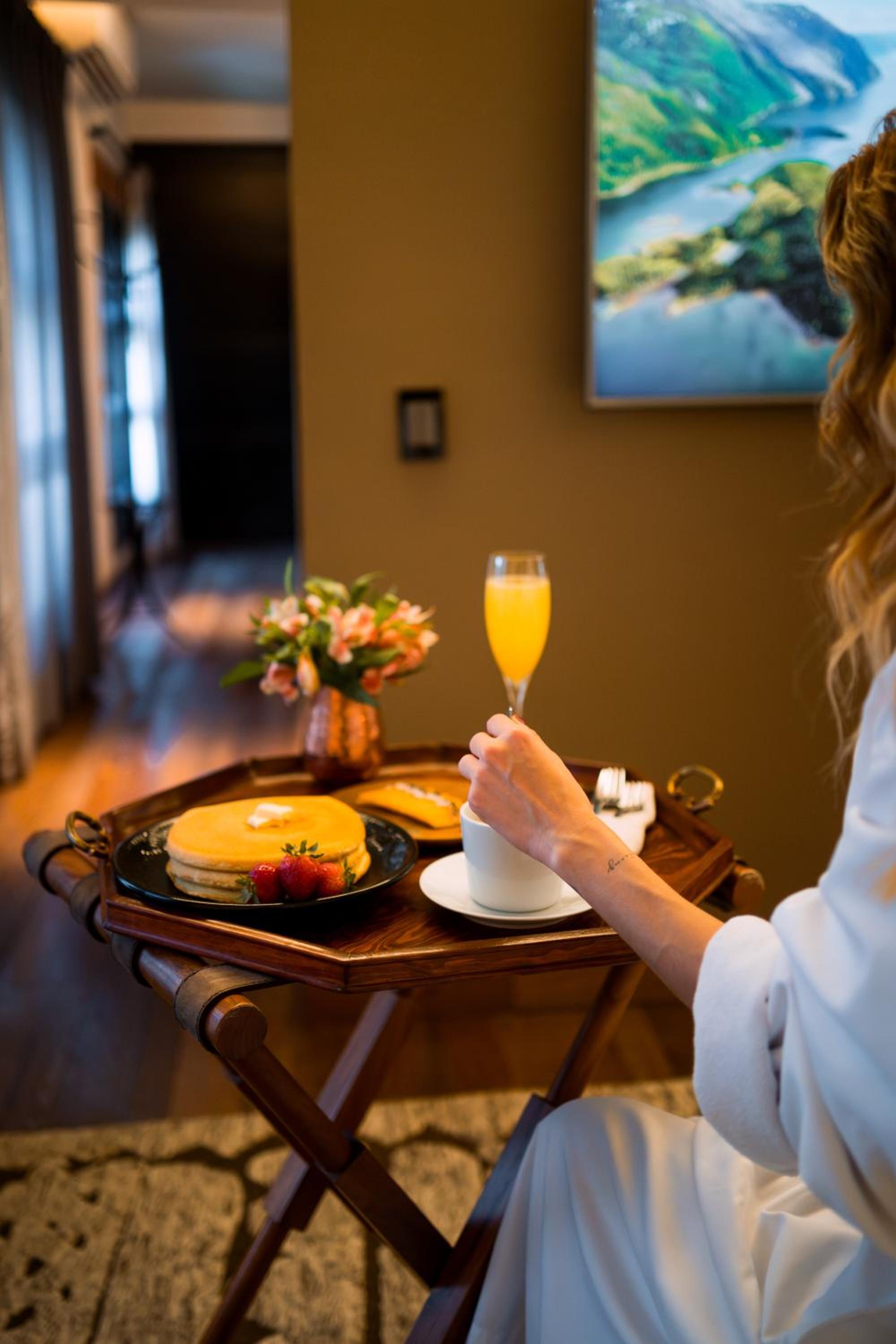 Superior Suite - Photo 11