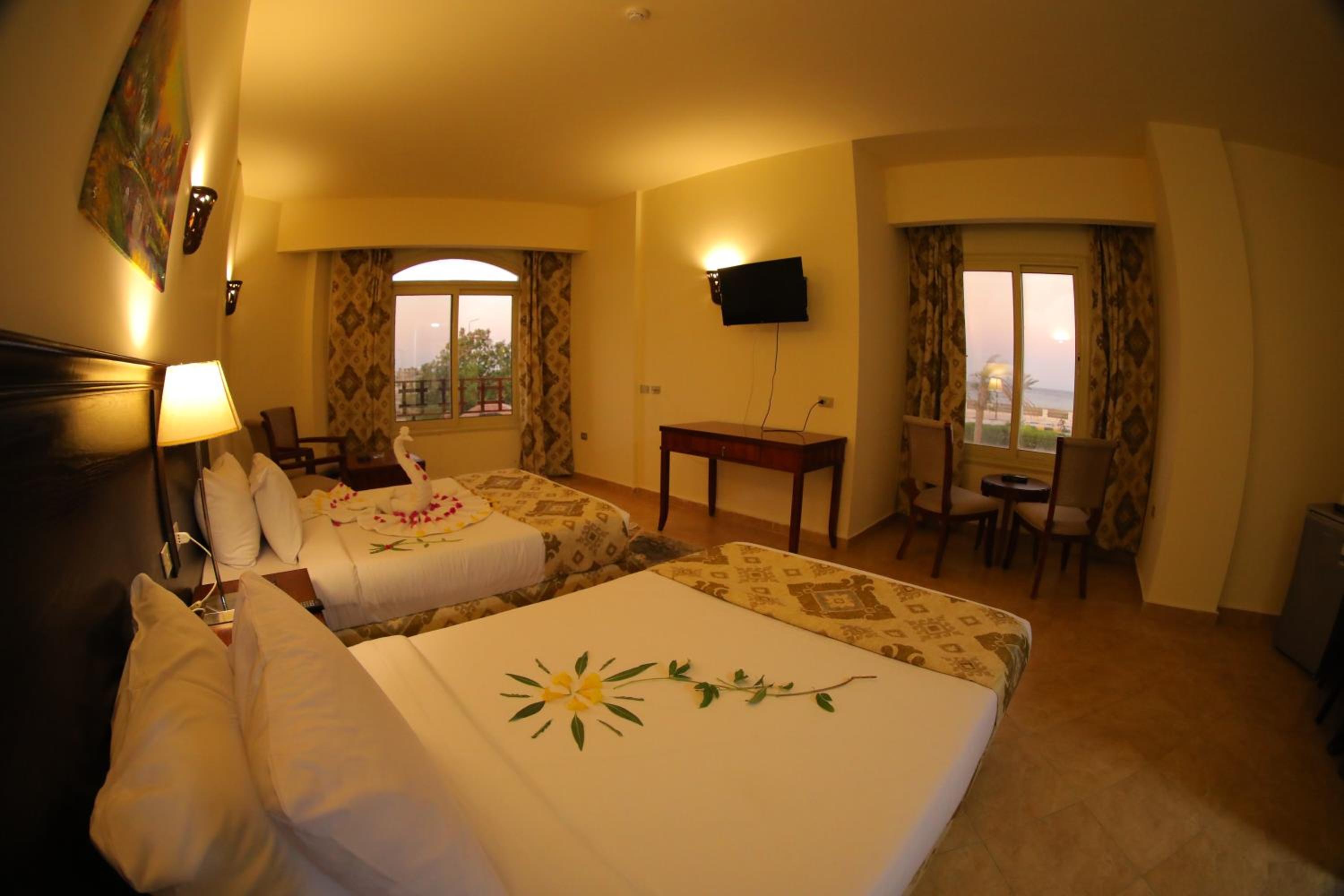Deluxe Double Room With Balcony And Sea View