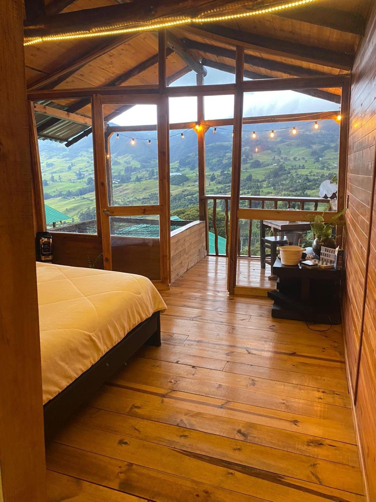 King Room With Balcony photo 1