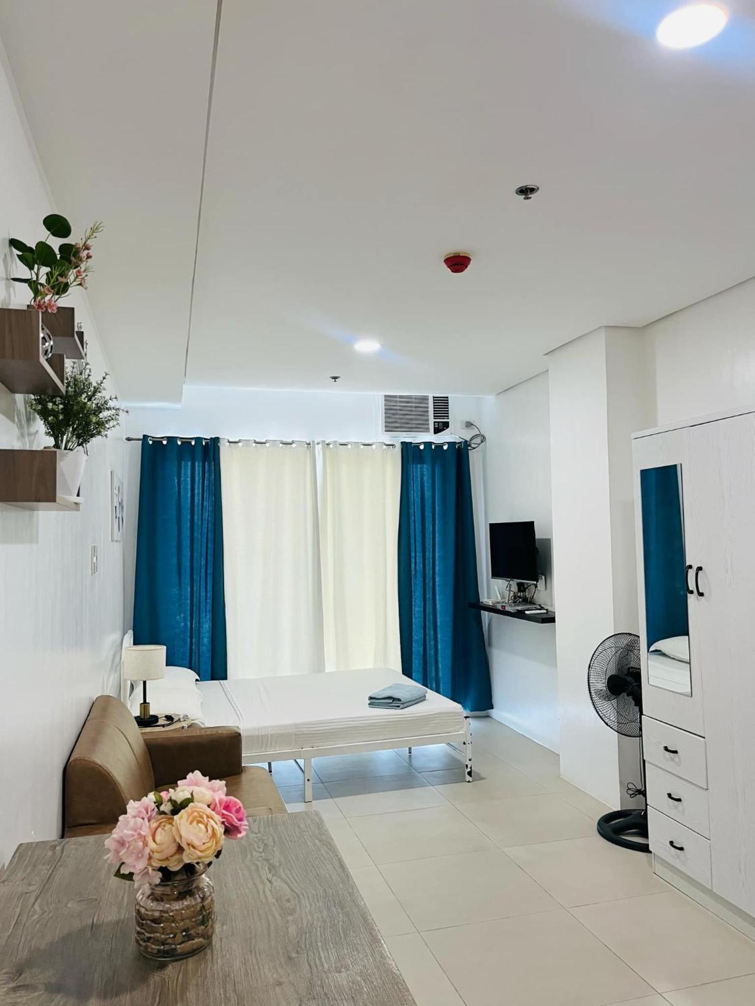 Studio Apartment - Photo 13