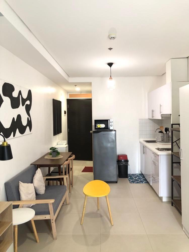 Studio Apartment - Photo 8