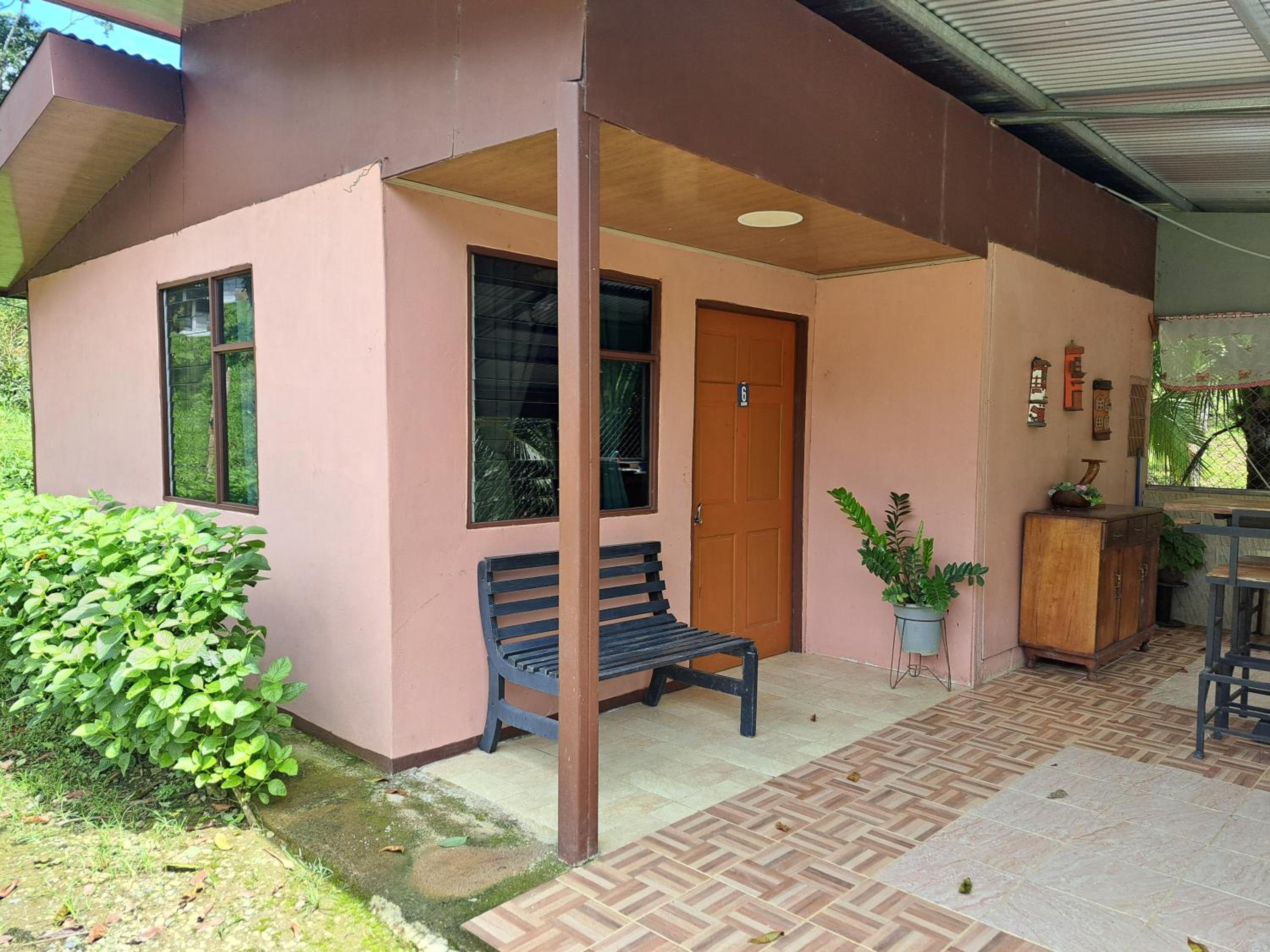 Two-Bedroom House - Photo 4