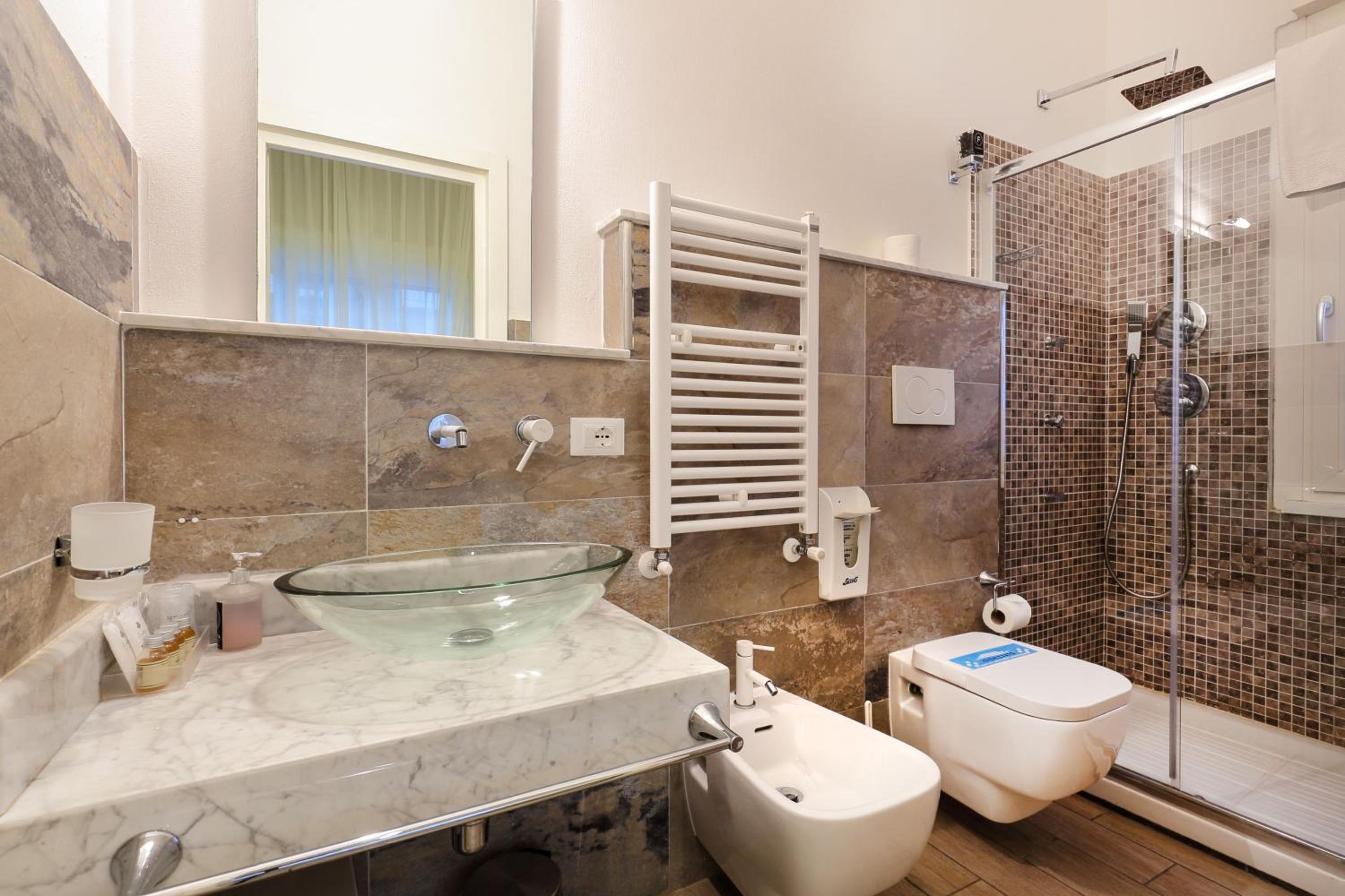 Double or Twin Room photo 2