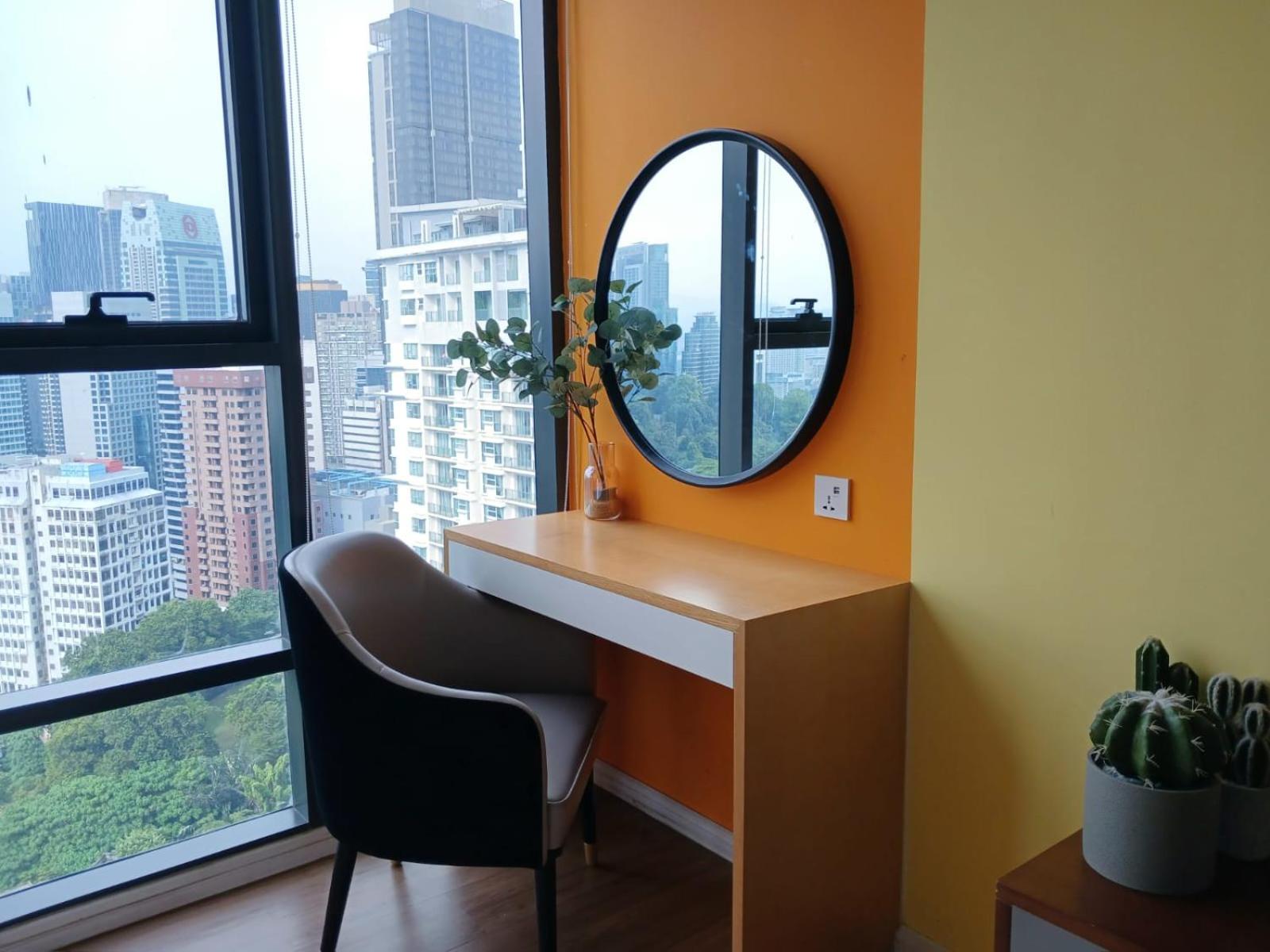 Superior Twin Room with City View