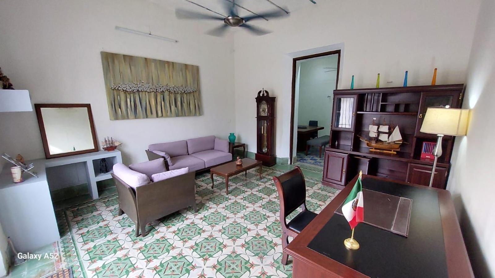 One-Bedroom House photo 1