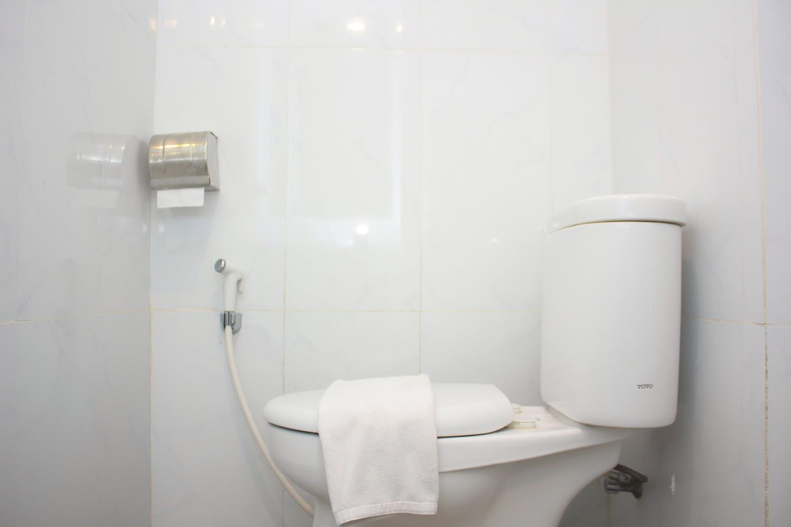 Standard Double Room - Photo 16