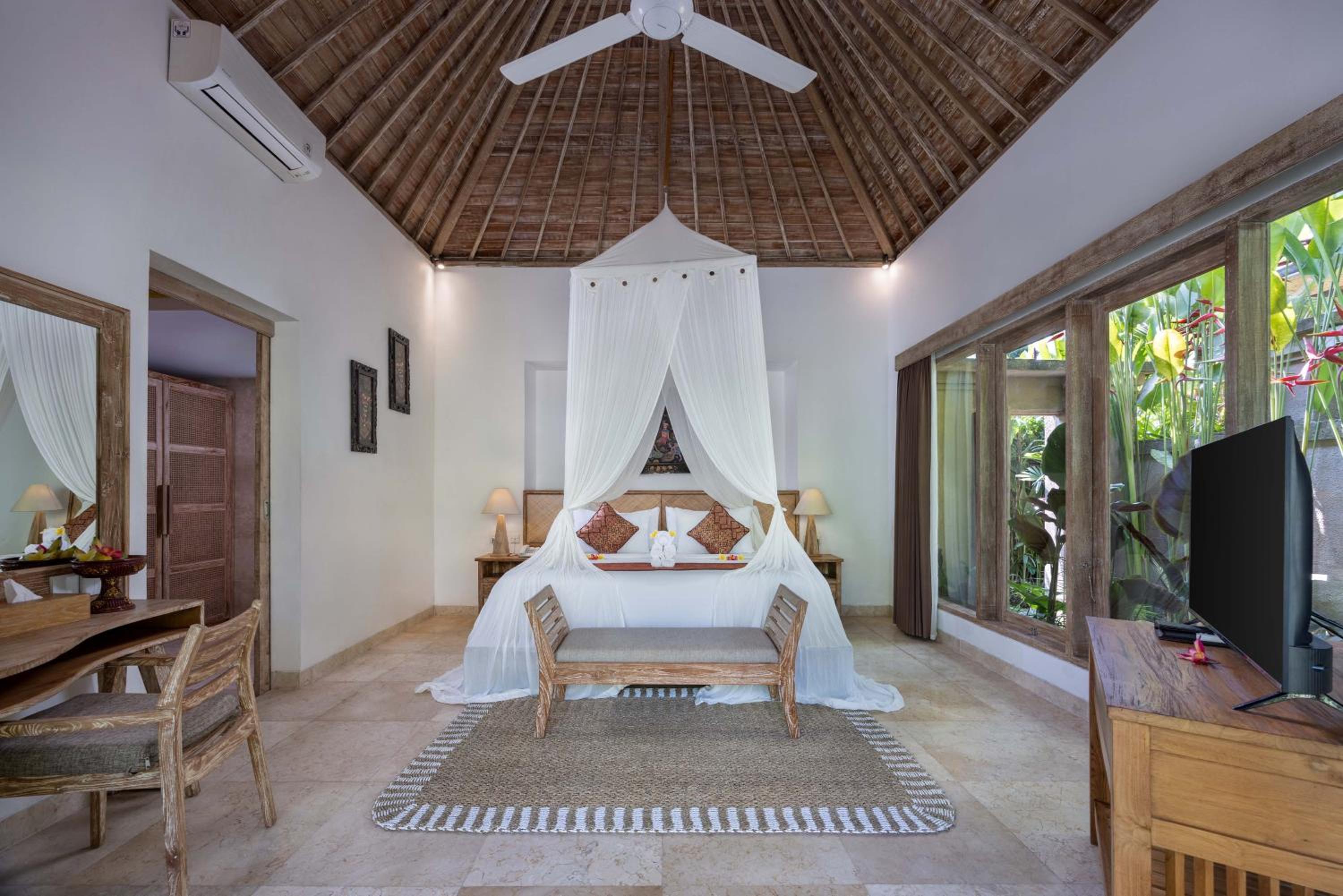 One Bedroom Villa with Private Pool - Photo 5