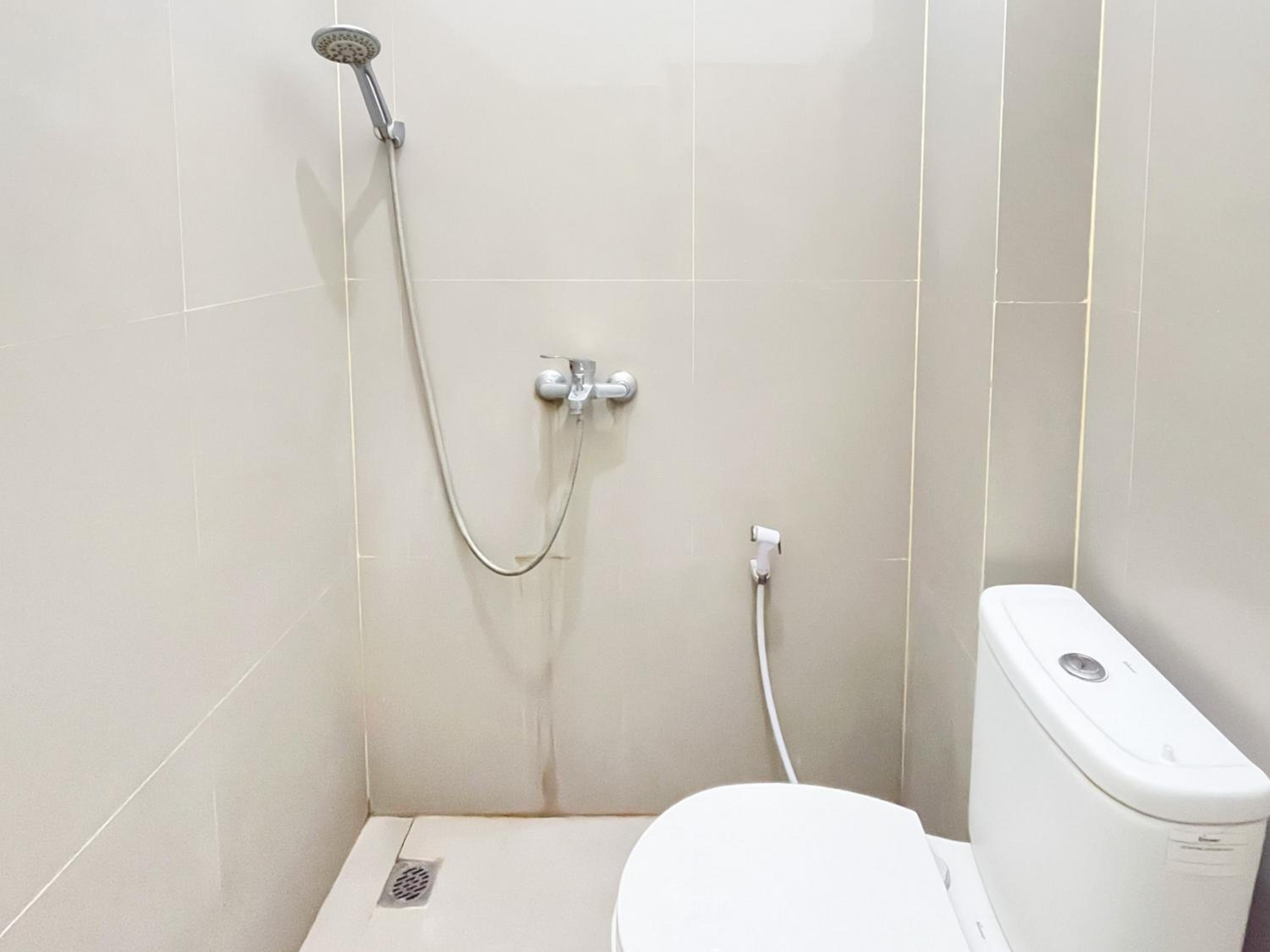 Standard Double Room - Photo 10