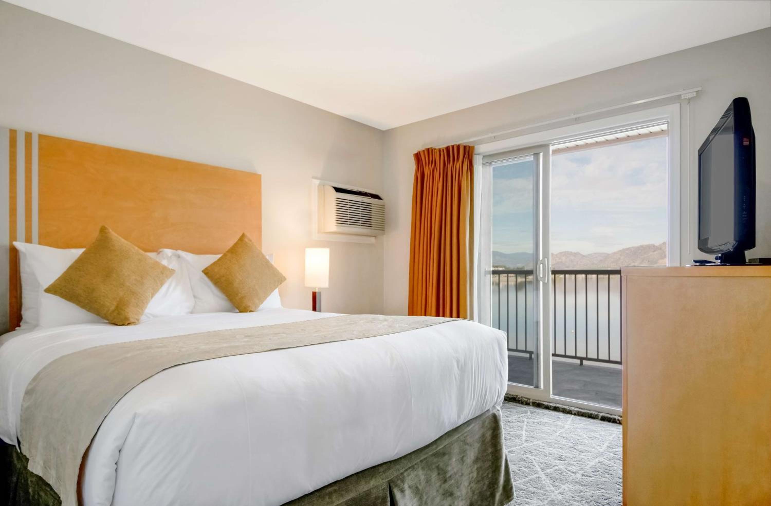 Coast Premium Two Bedroom Suite