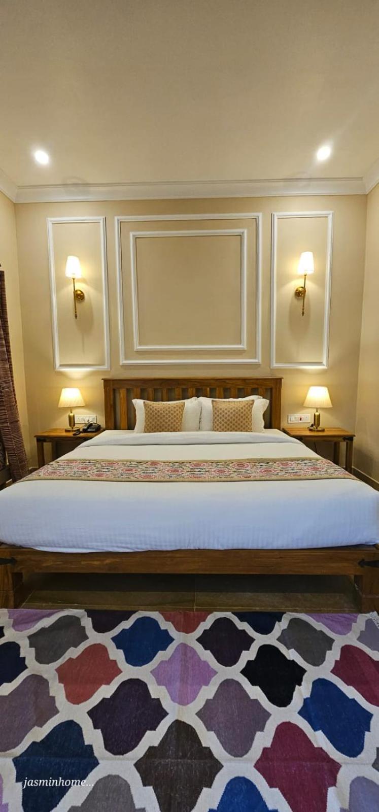 Deluxe Double or Twin Room photo 1