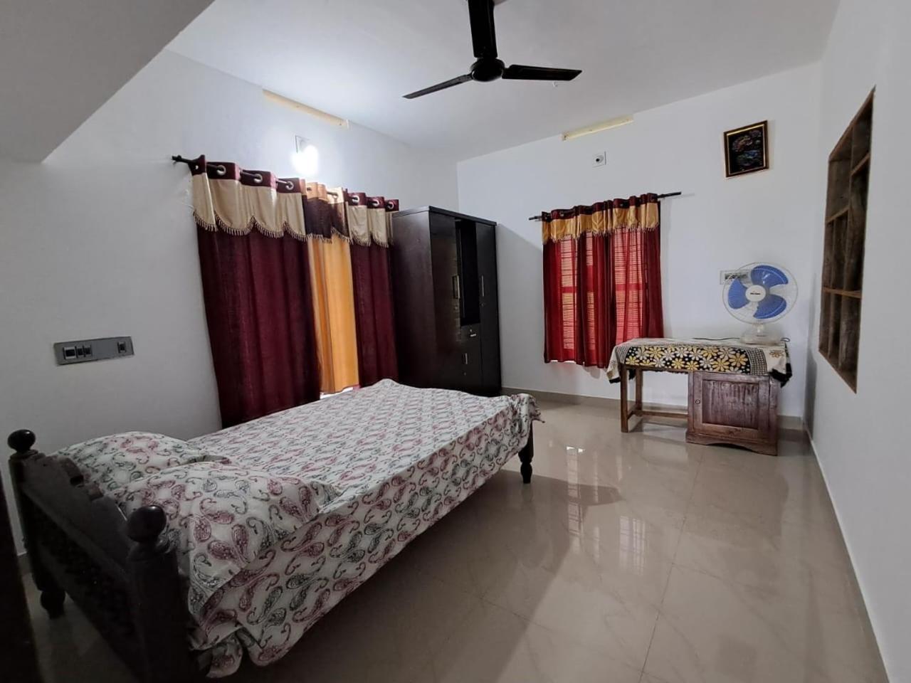 Double Or Twin Room photo 2