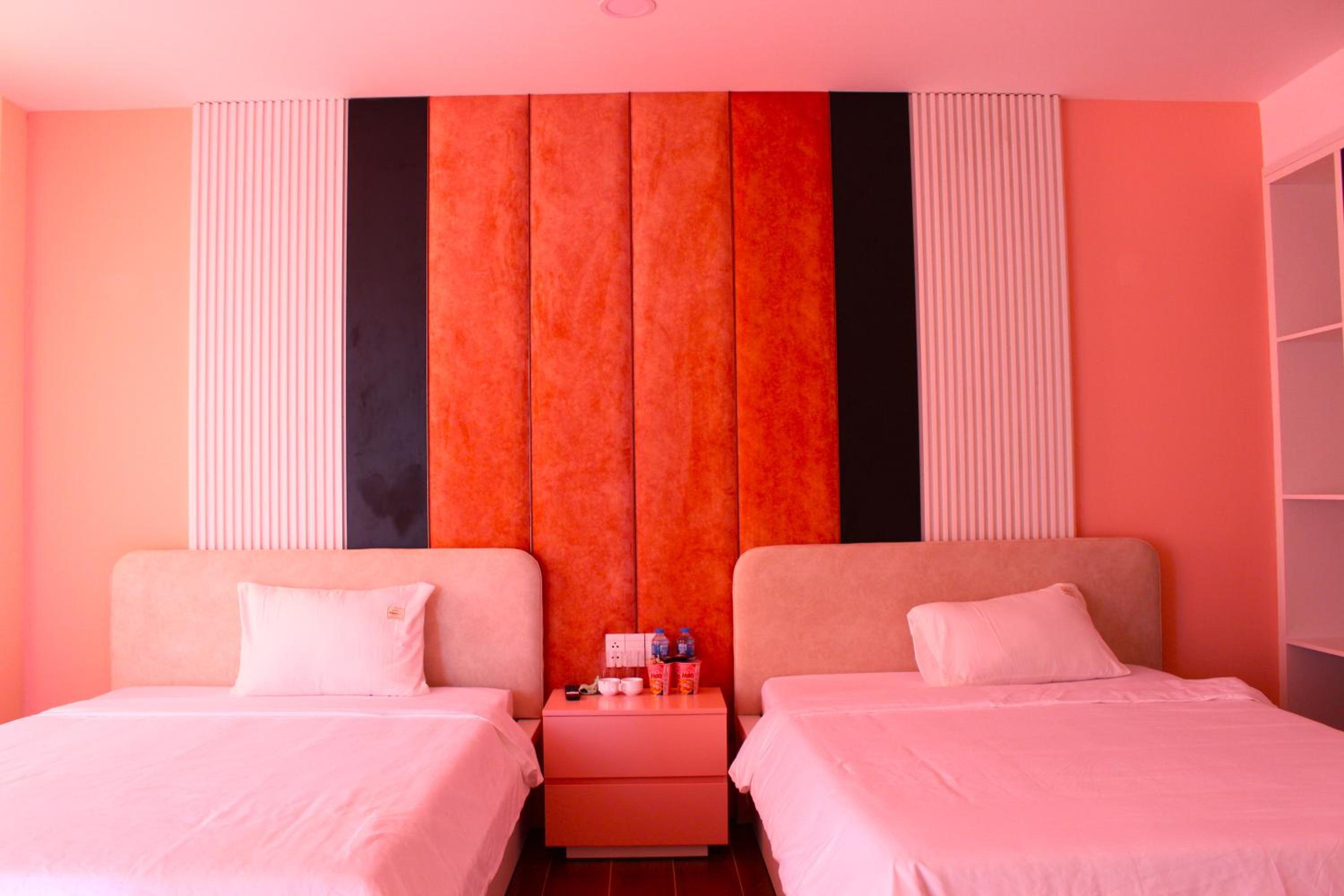 Twin Room with Balcony photo 3
