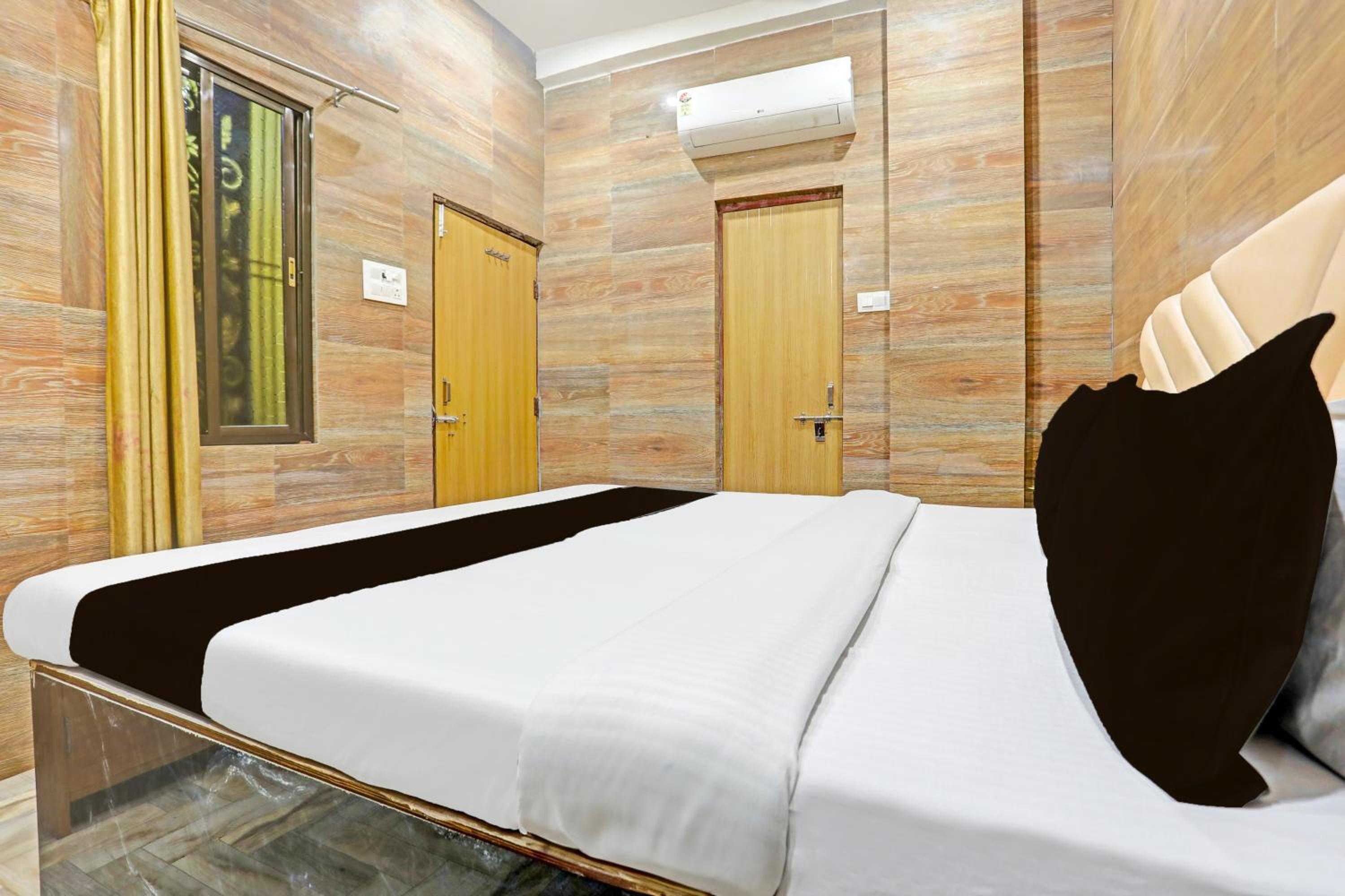 Classic Triple Room