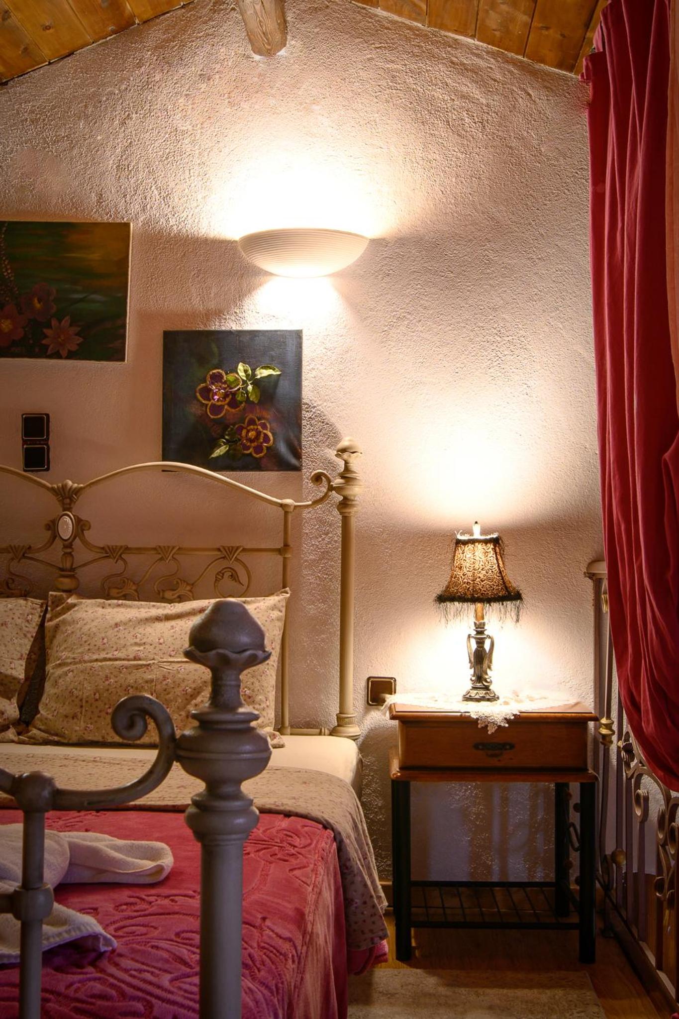 Deluxe Junior Suite - Photo 15