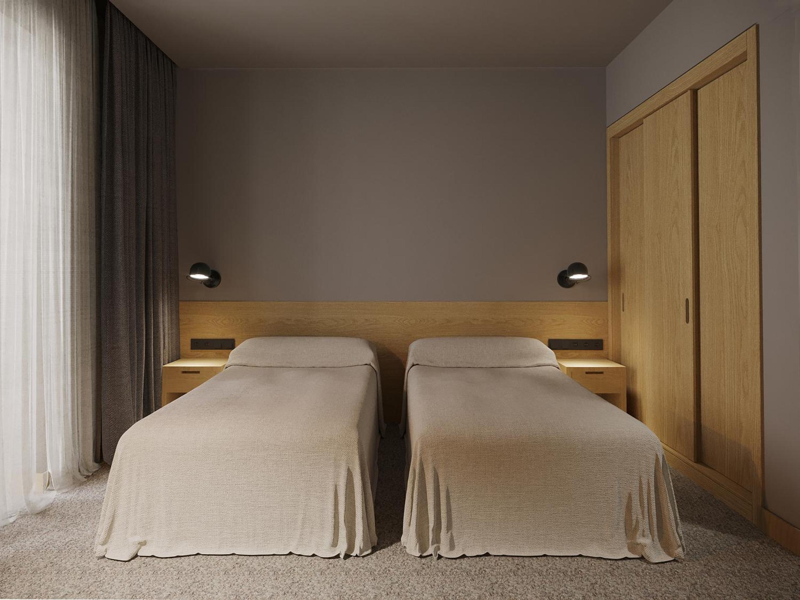 Standard Twin Room with Garden View