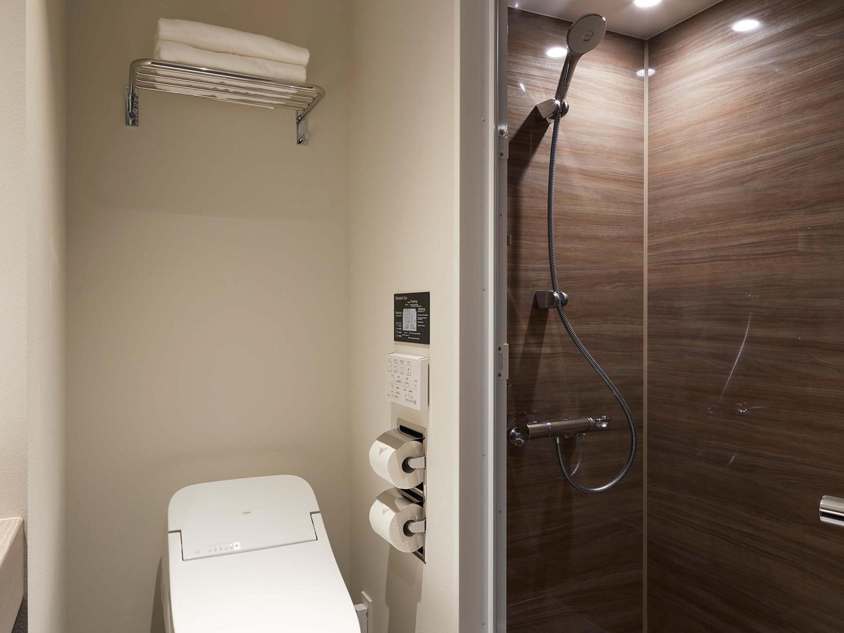 Twin Room - Photo 9