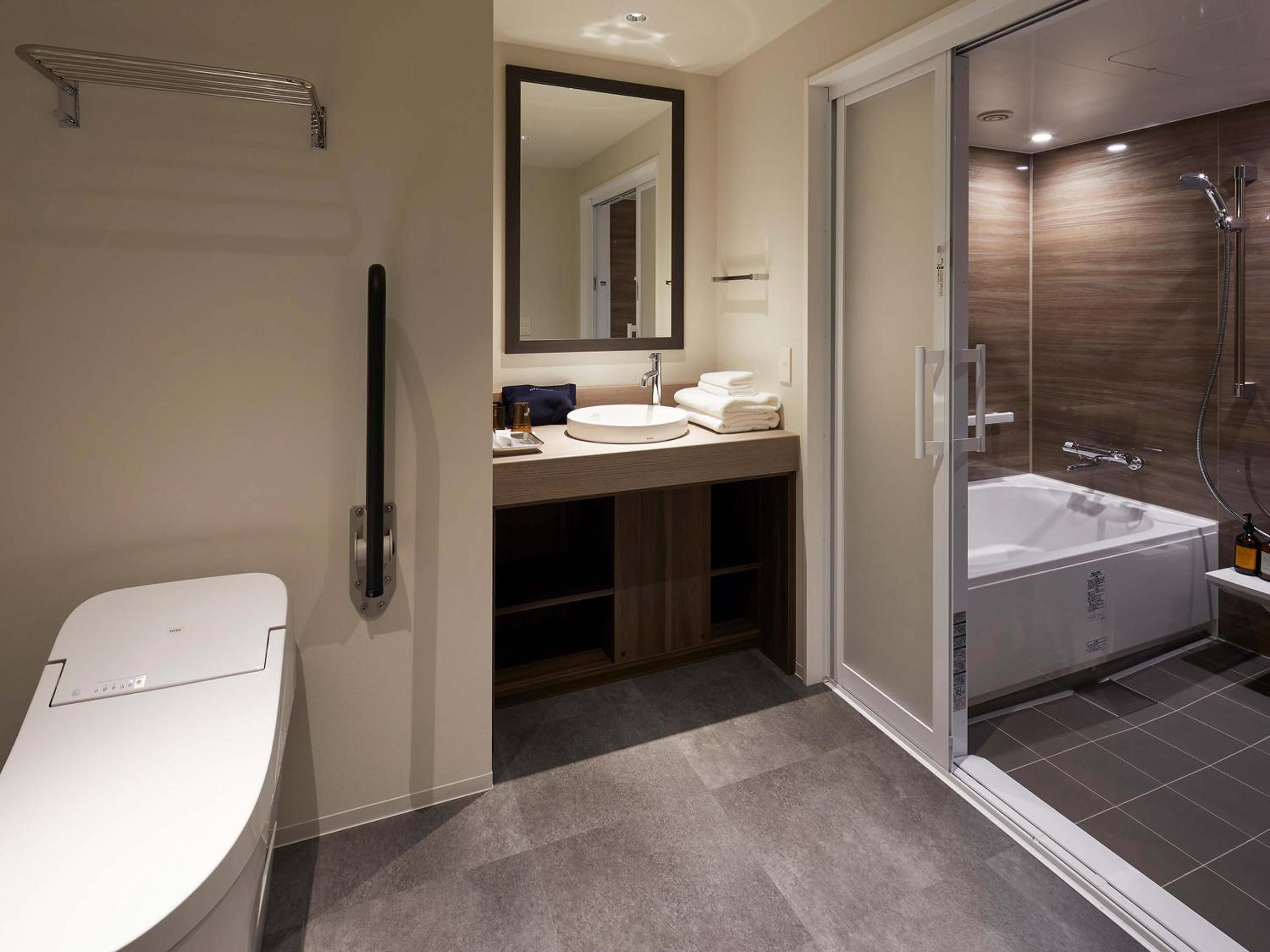 Universal Twin Room - Photo 9