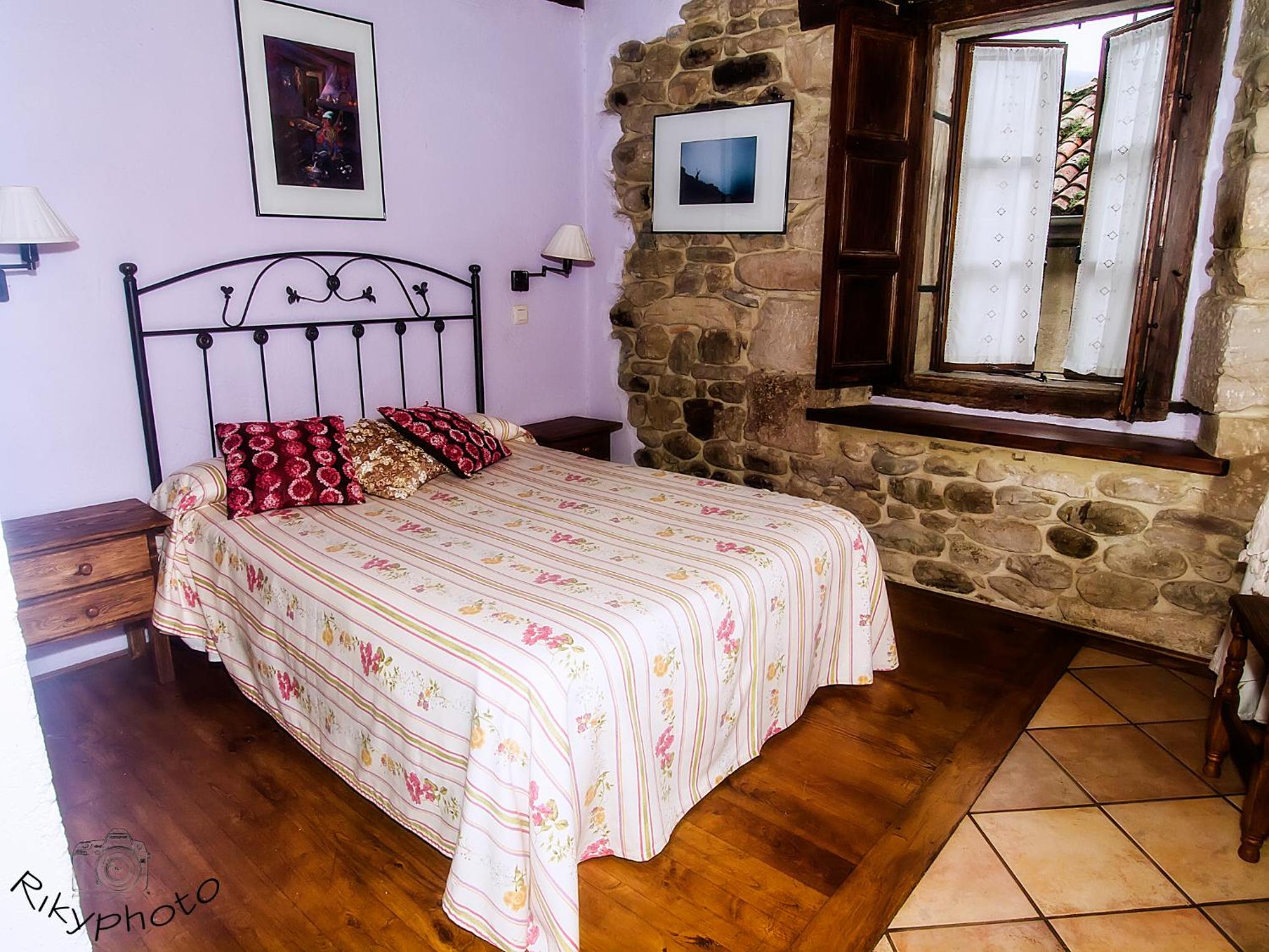 Double Room - Photo 4