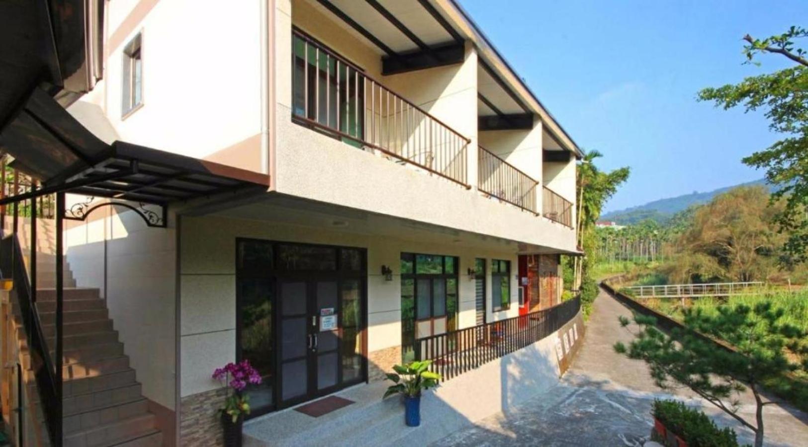 Standard Villa photo 3