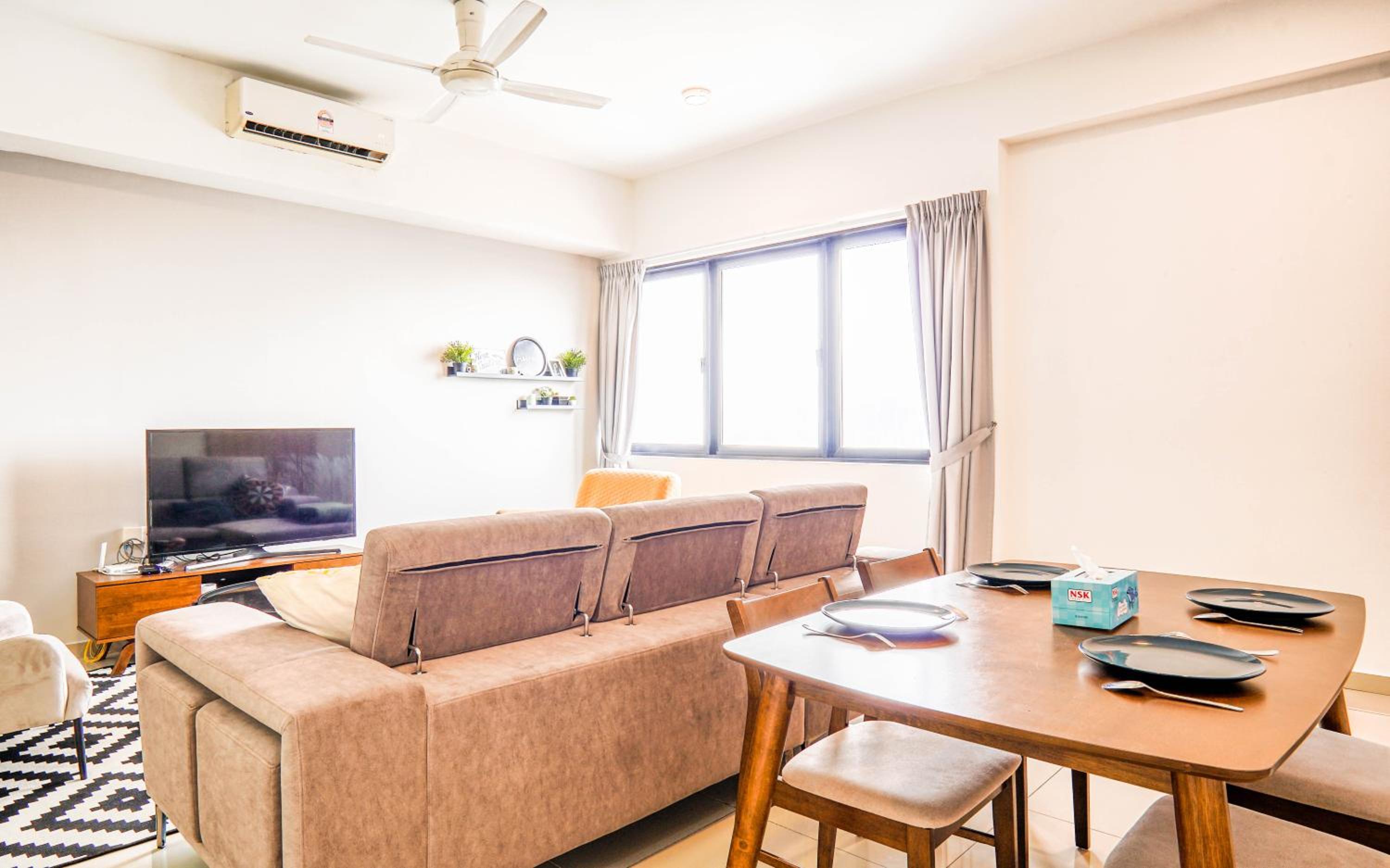 Two-Bedroom Apartment - Photo 8
