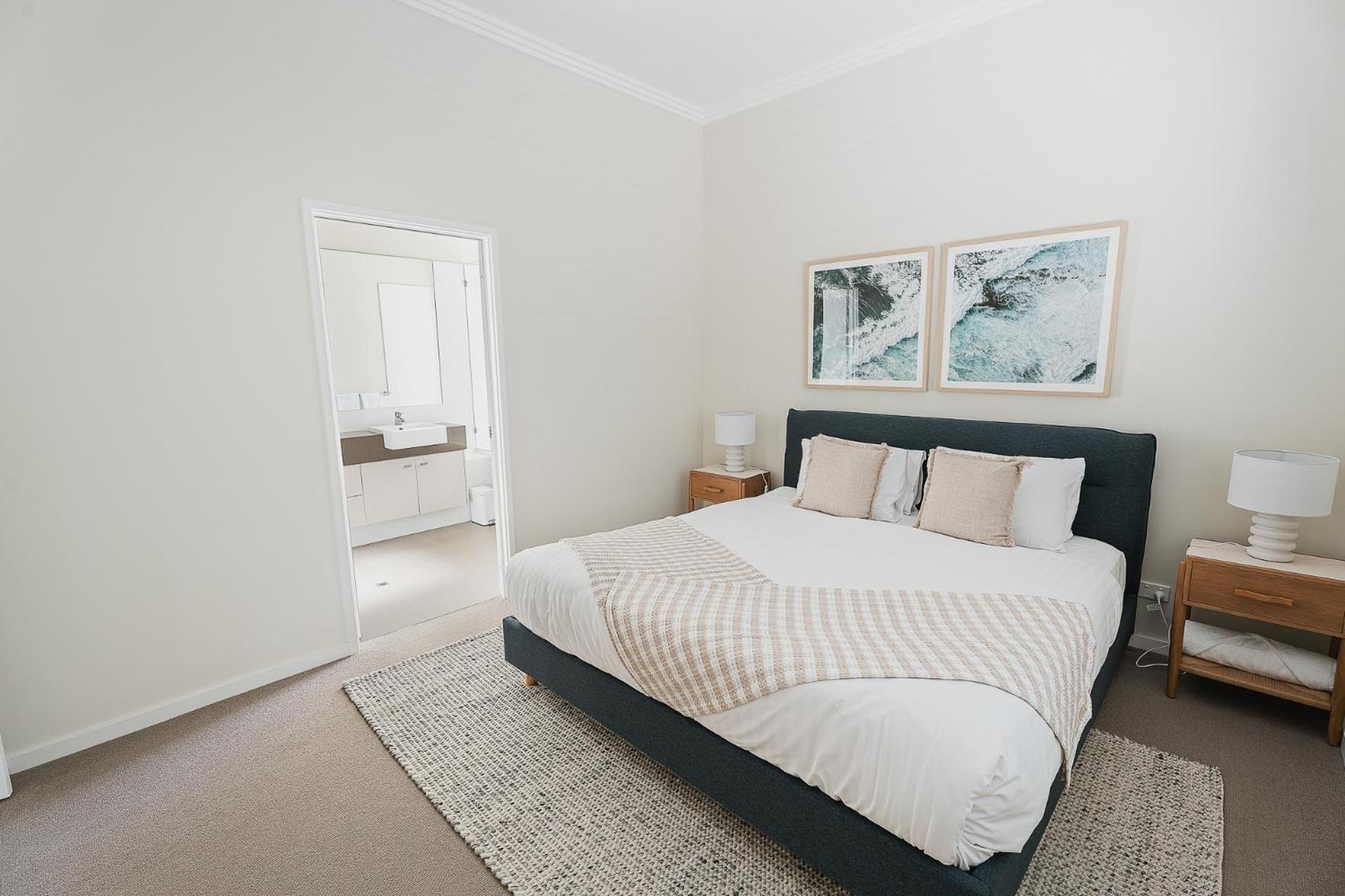 Three-Bedroom House photo 1