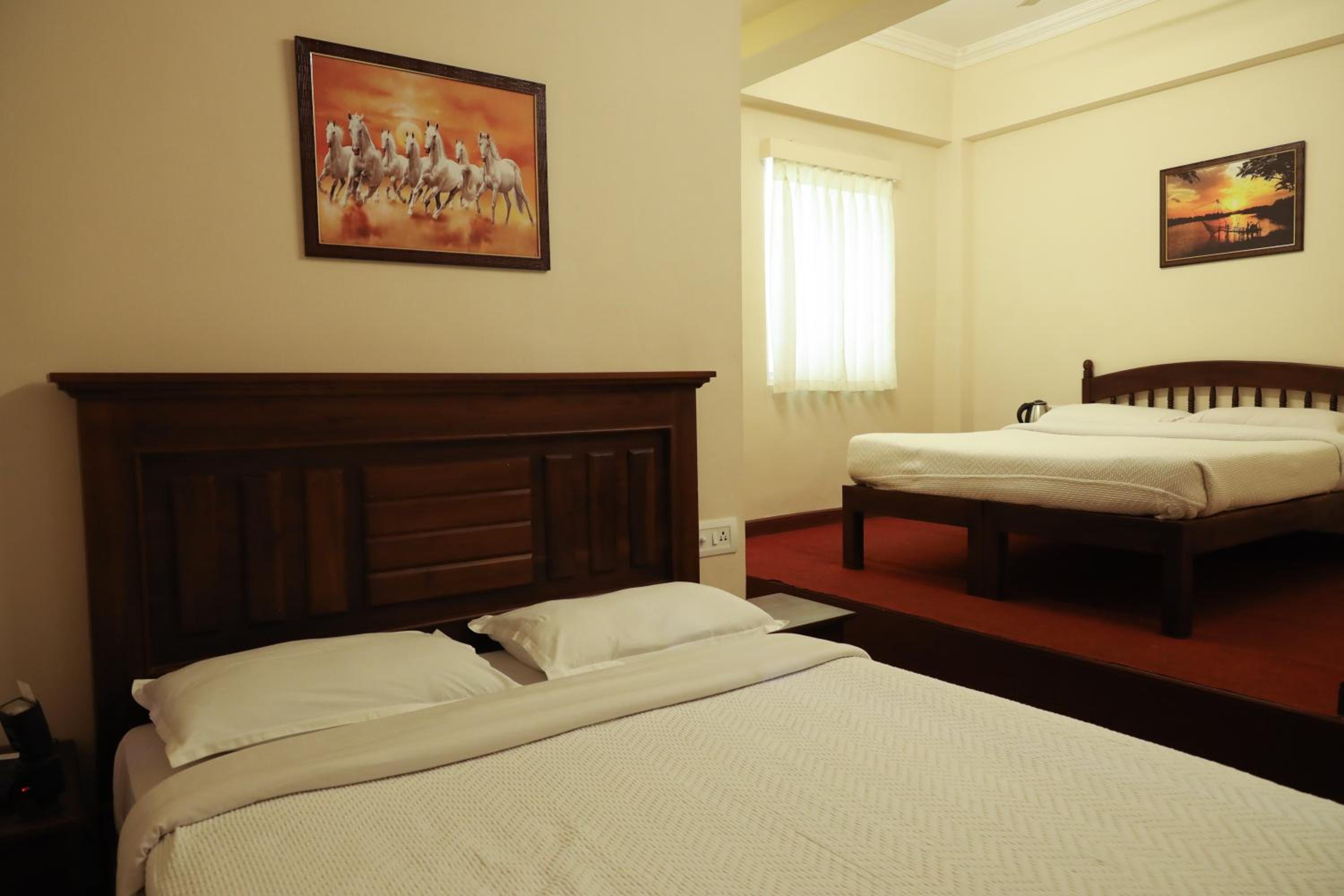 Quadruple Room - Photo 3