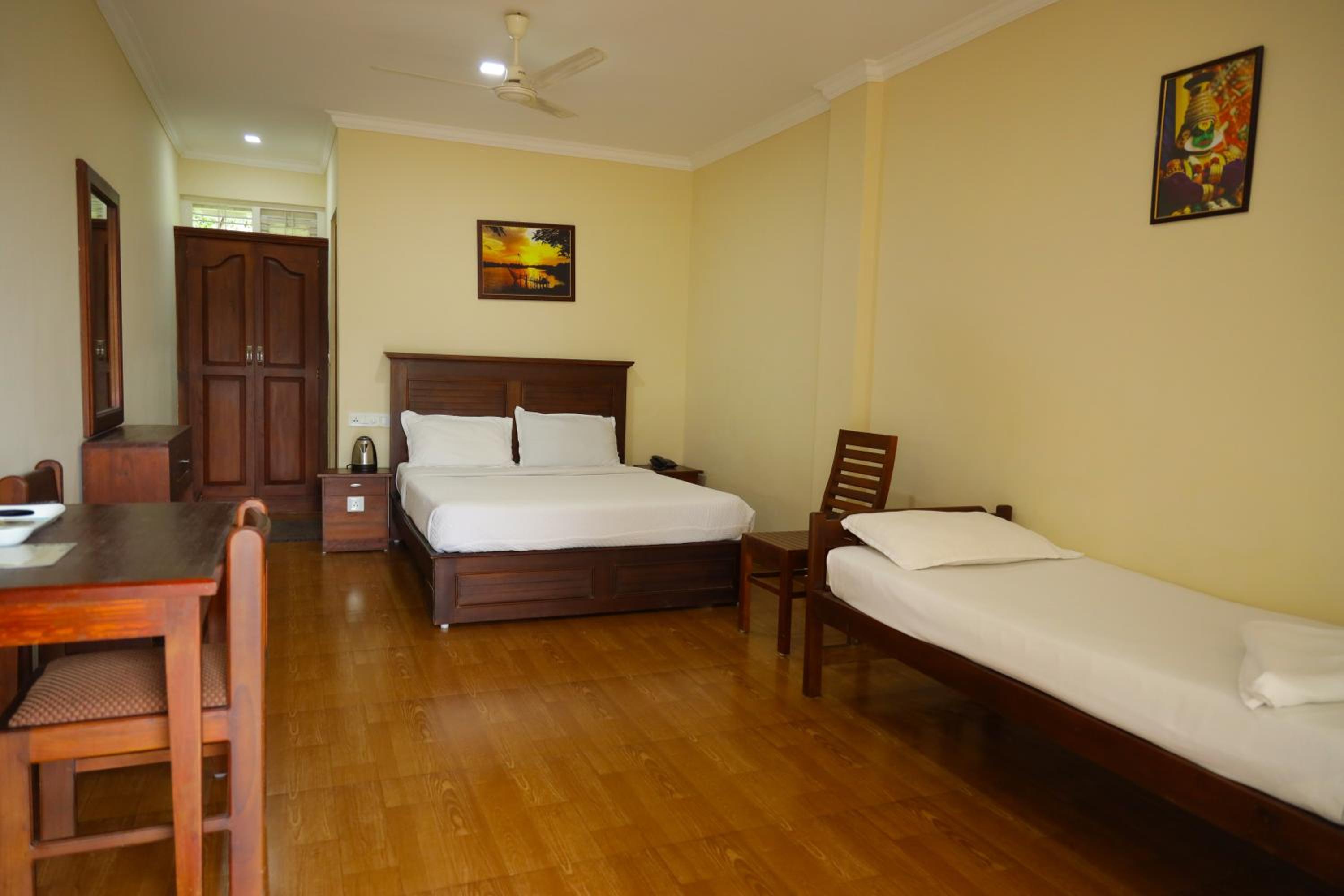 Standard Triple Room - Photo 3