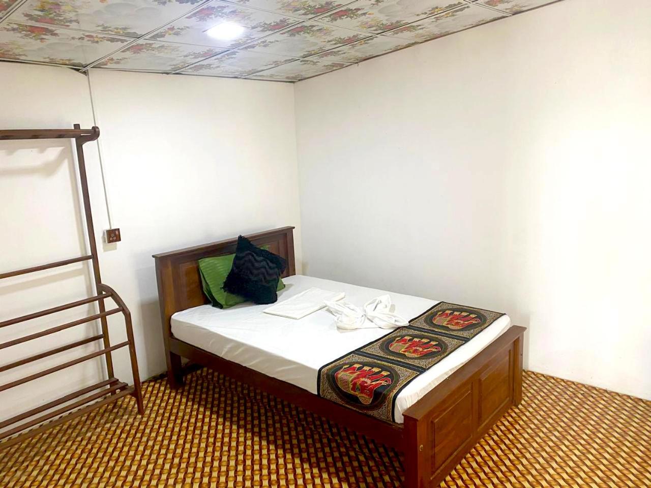 Standard Double Room with Fan photo 3