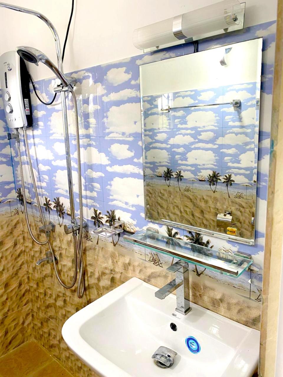 Deluxe Double Room with Balcony photo 3