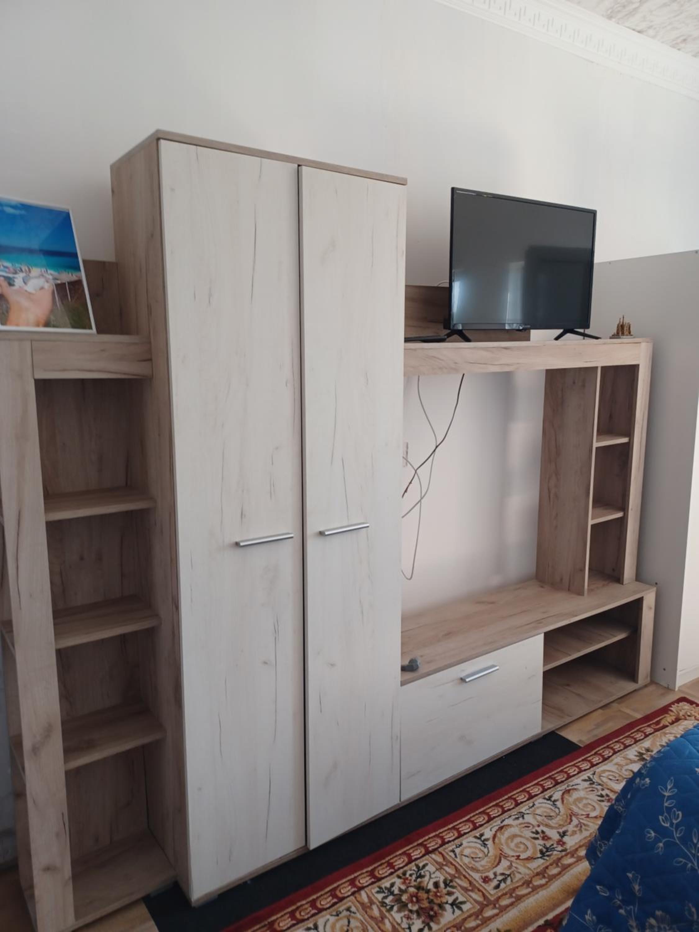 One-Bedroom House photo 1