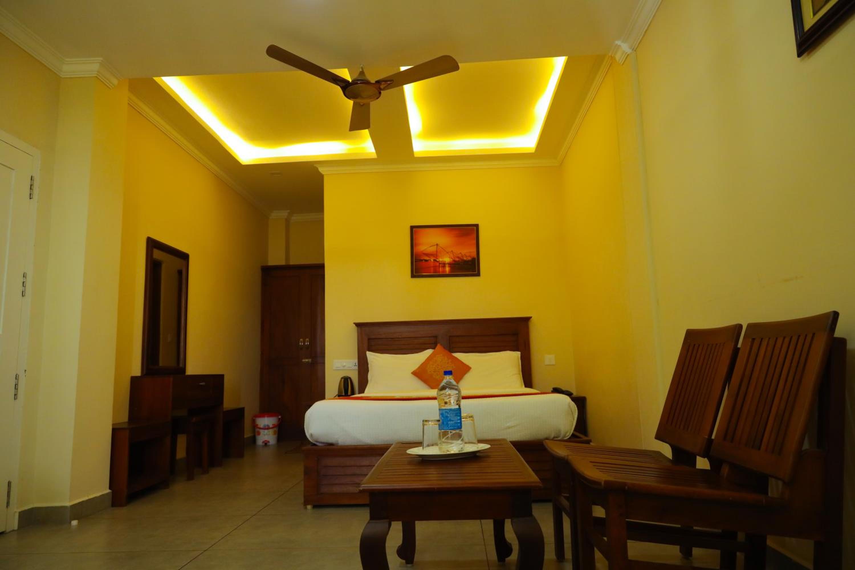 Triple Room with Lake View photo 3