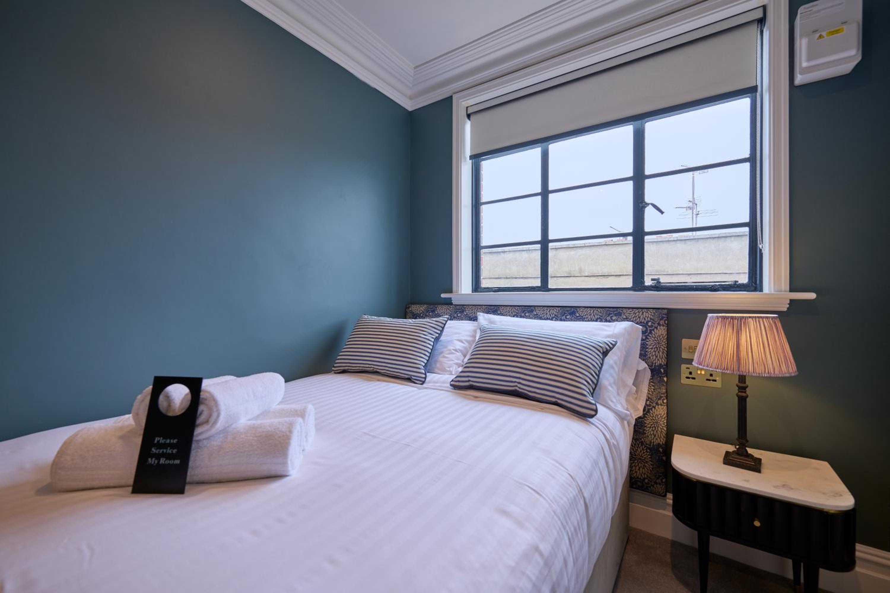 Small Double Room photo 2