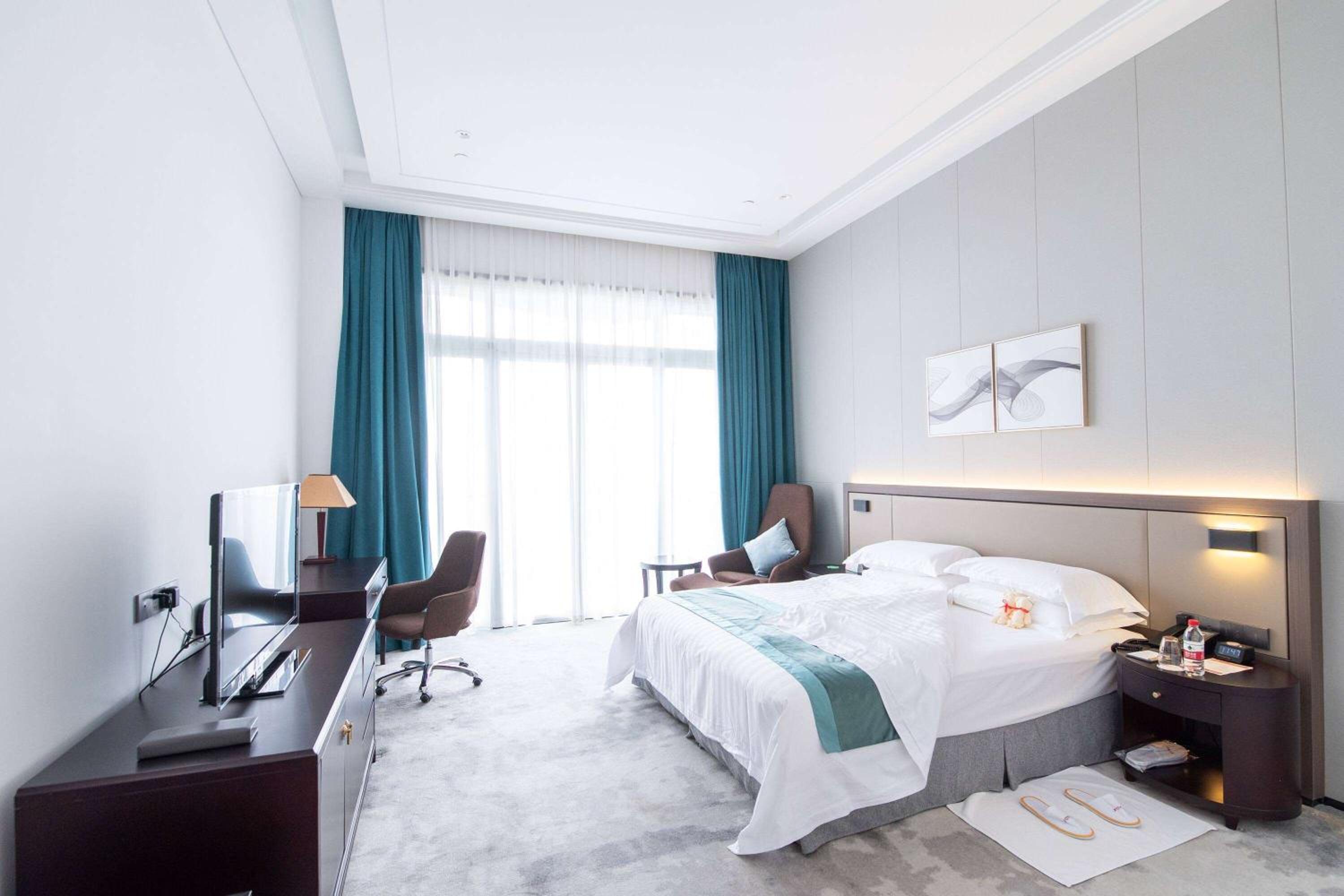 Deluxe Double Room - Photo 1