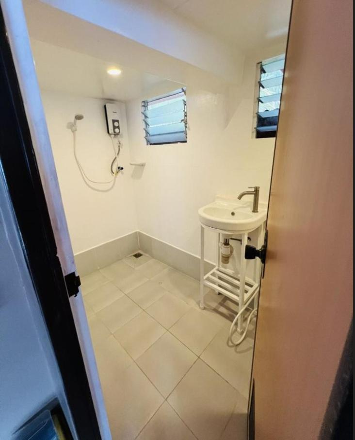Standard Double Room - Photo 4