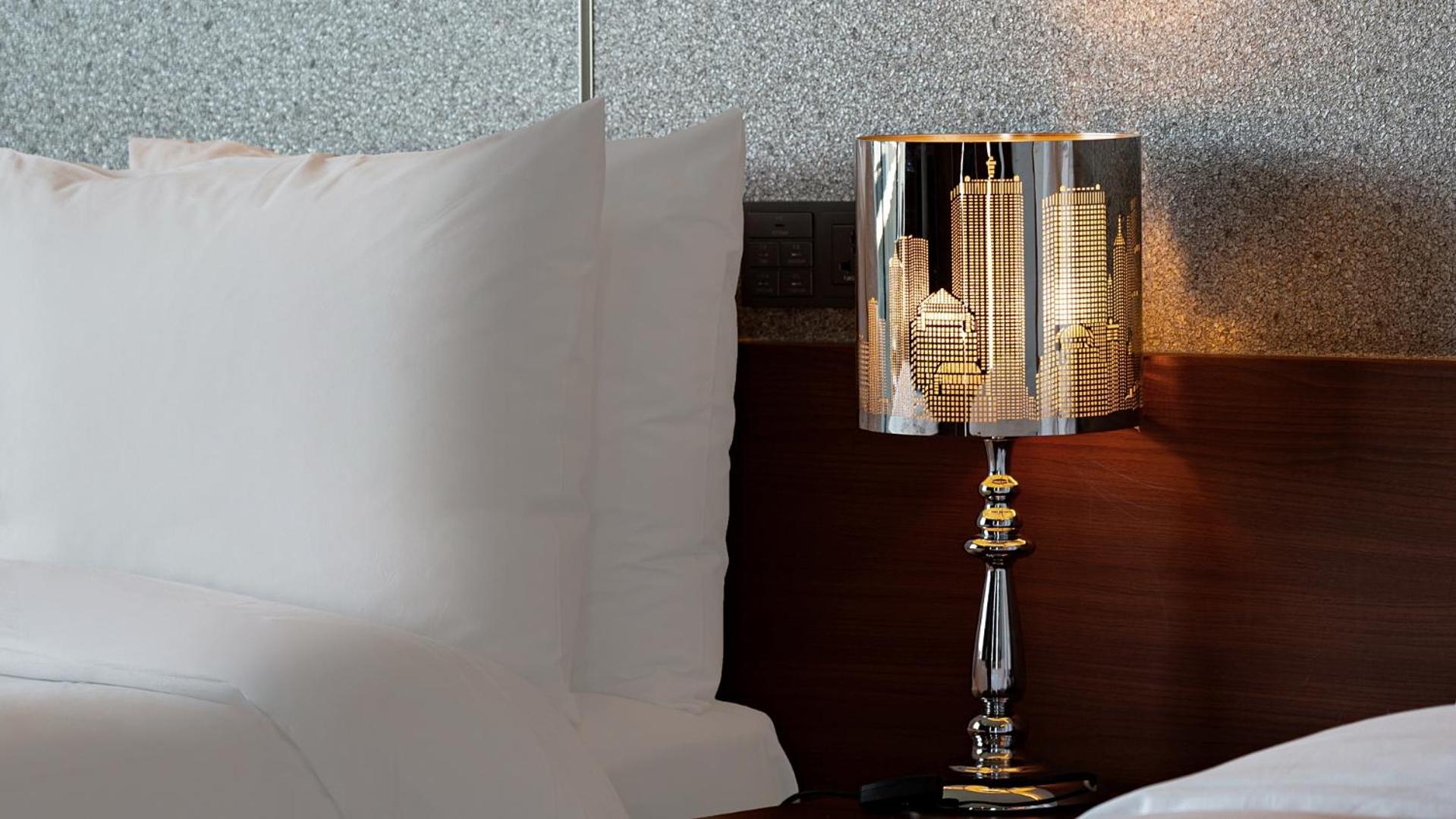 Deluxe Twin Room with Full Ocean View   - Photo 1