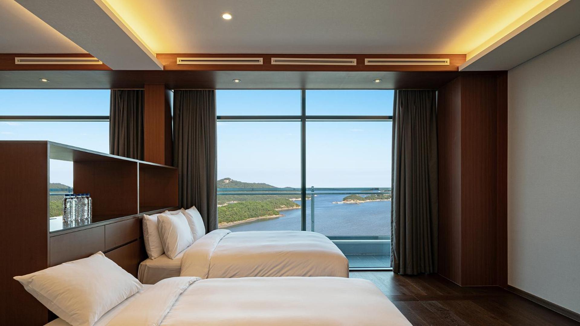 [Free Breakfast for 4] Multiple Tower Suite - Photo 9