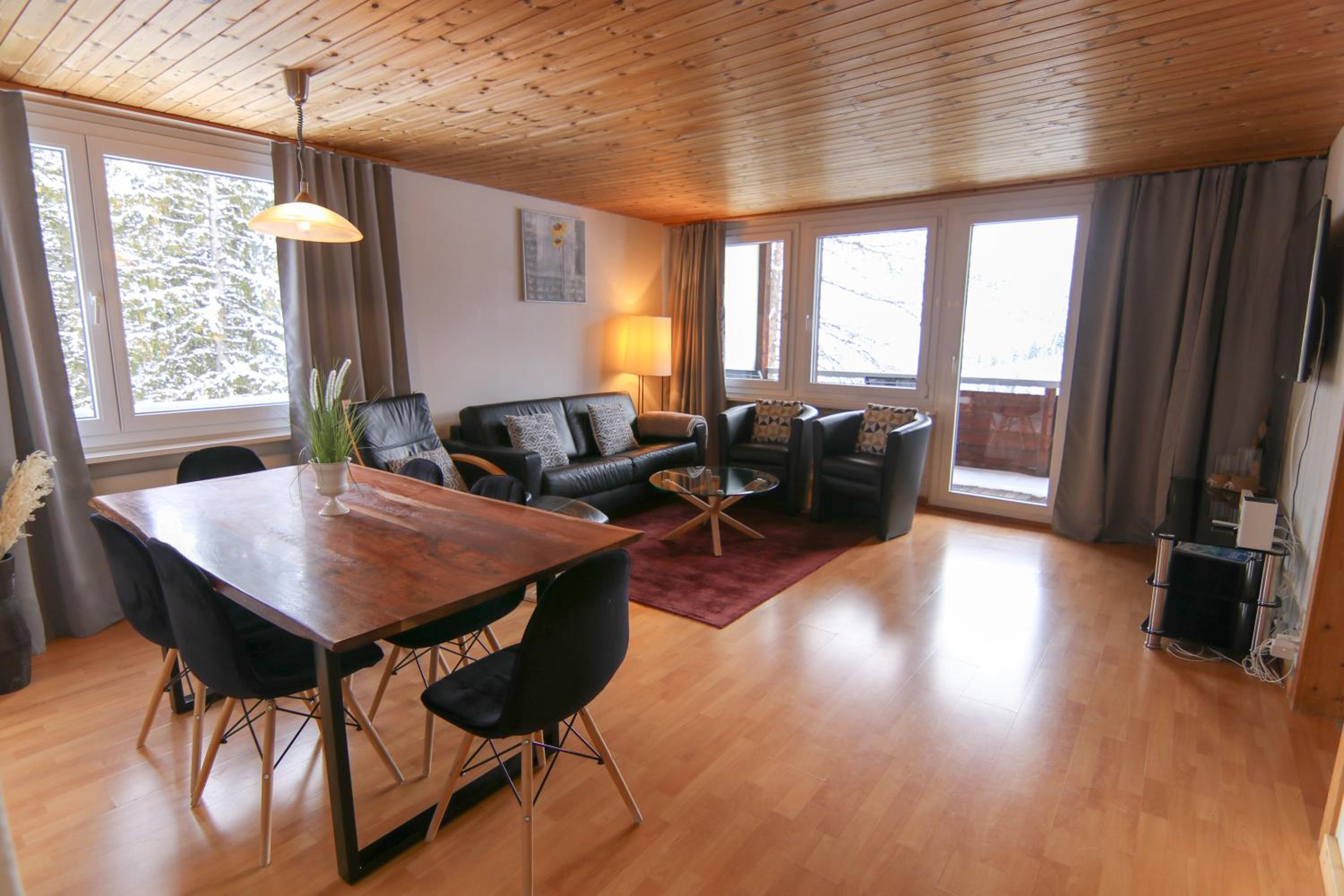 Two-Bedroom Apartment photo 2