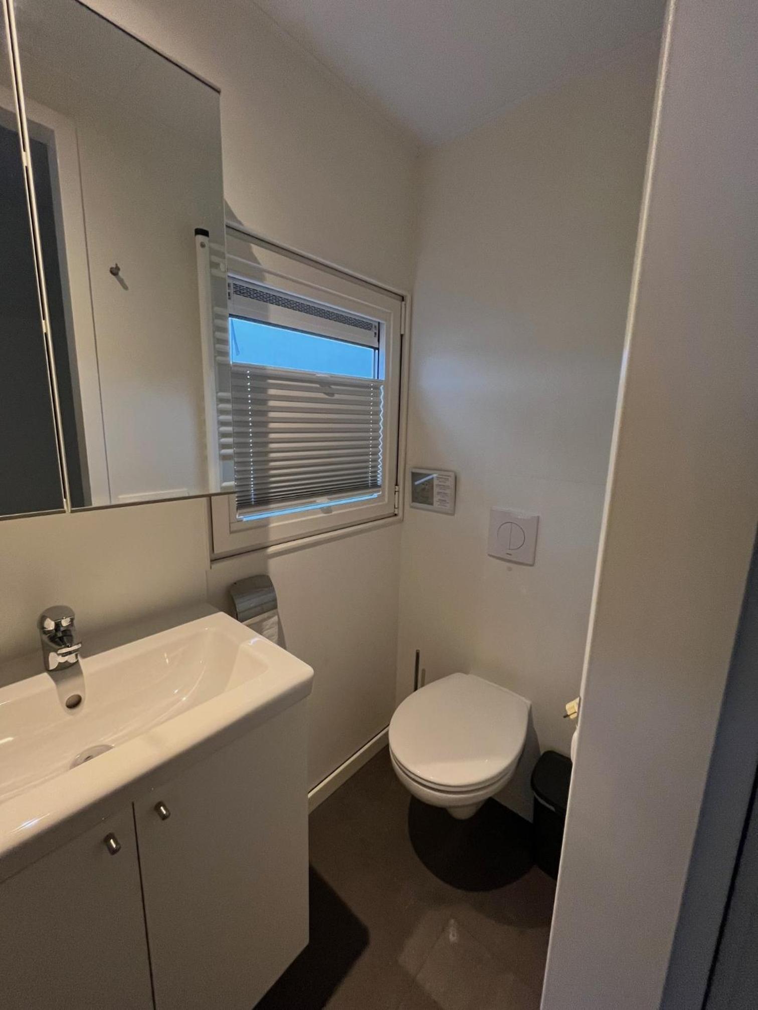 Deluxe King Room photo 2