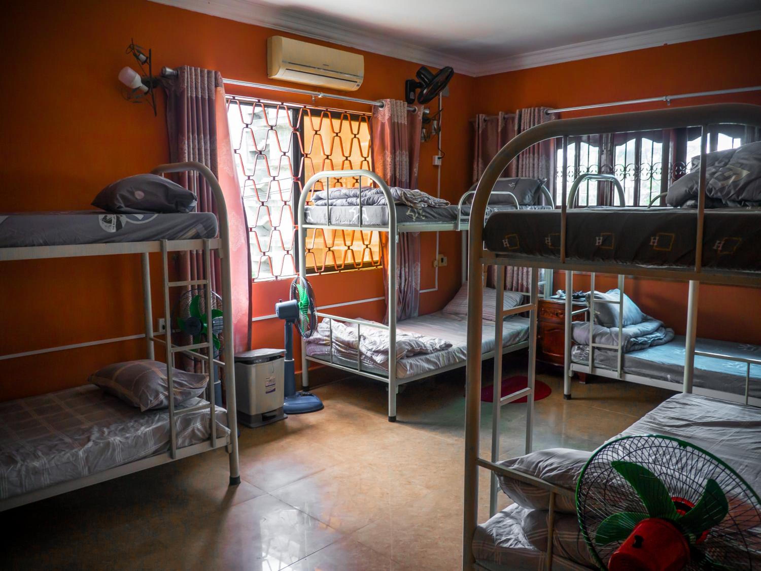 Bed In 8-Bed Mixed Dormitory Room photo 1
