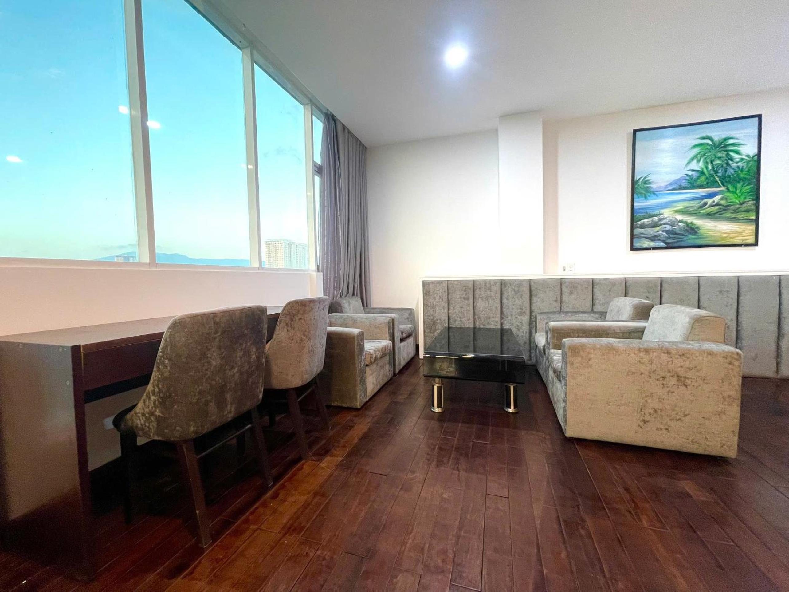 Suite with City View