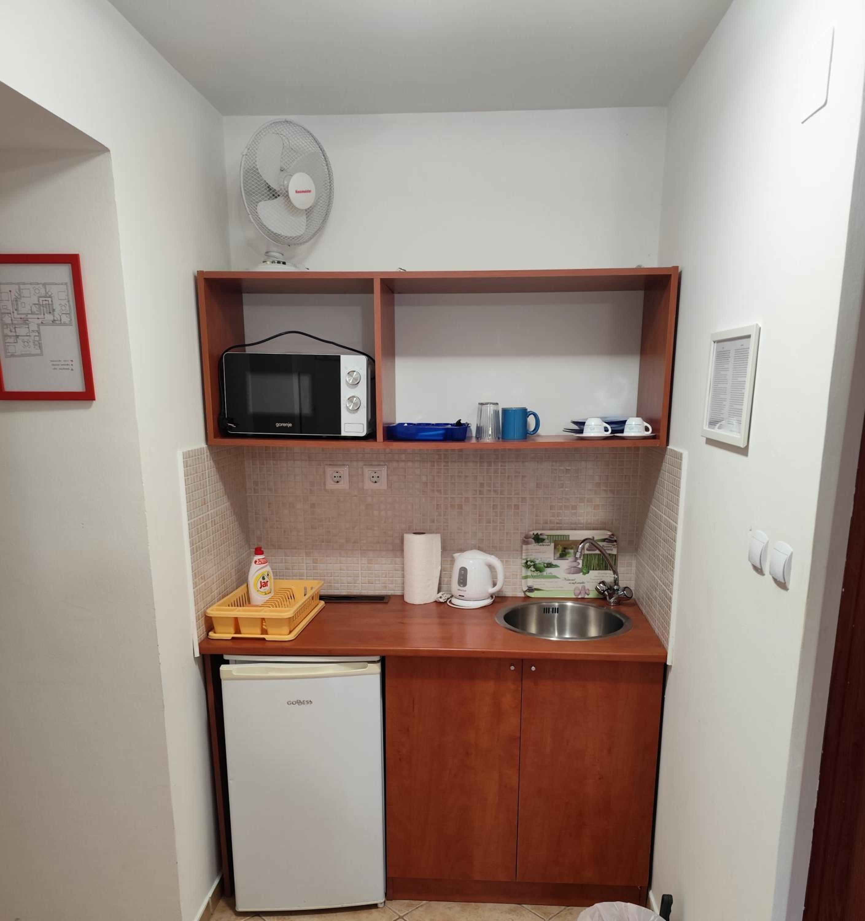 Triple Room with City View - Photo 4