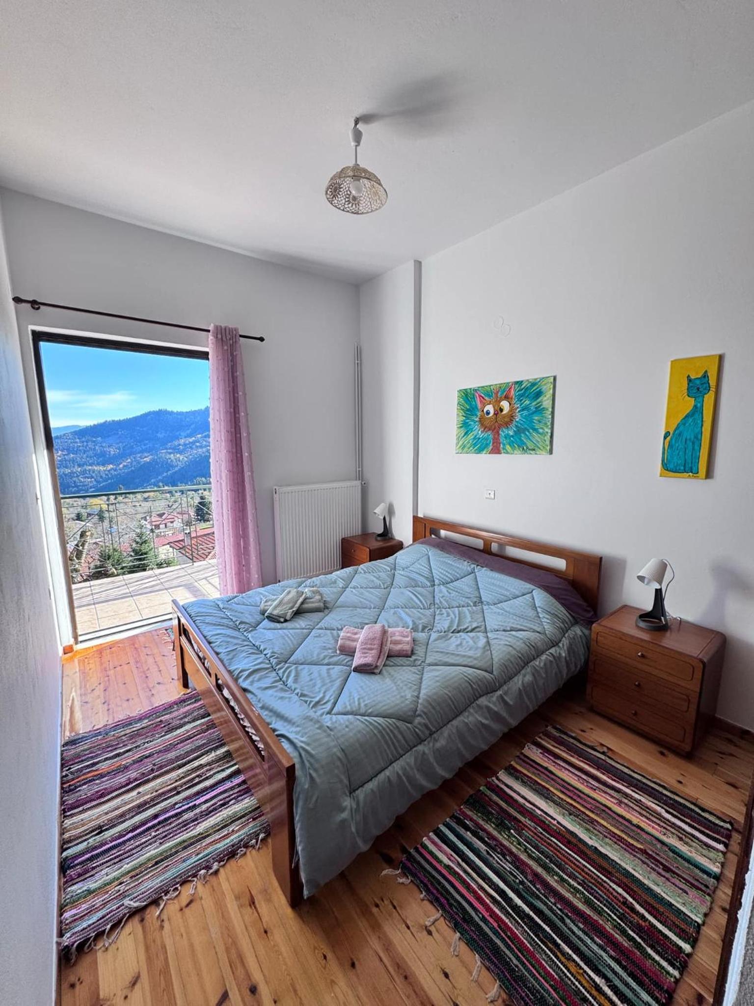 Two-Bedroom Apartment with Terrace photo 3