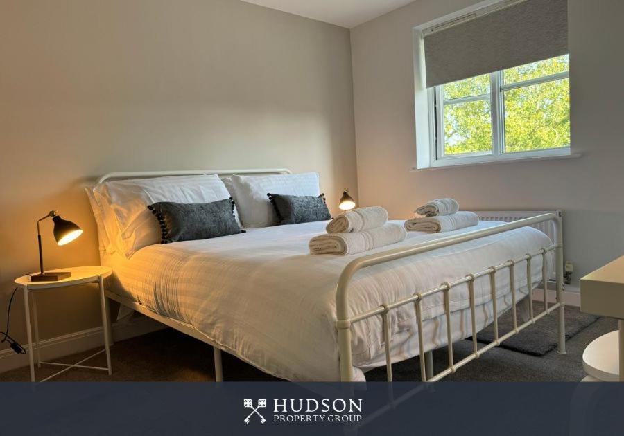 Four-Bedroom House photo 1
