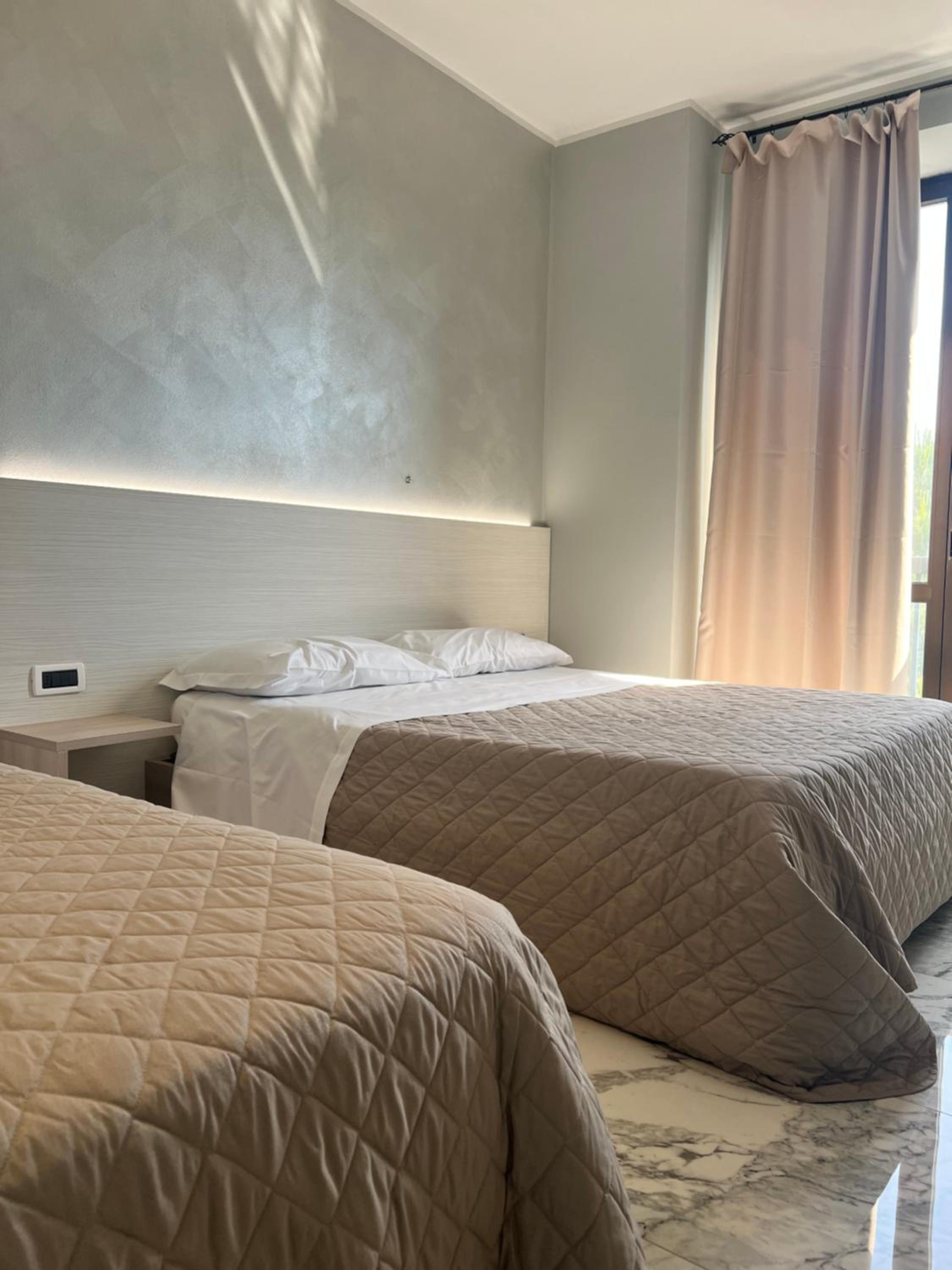 Triple Room - Photo 1